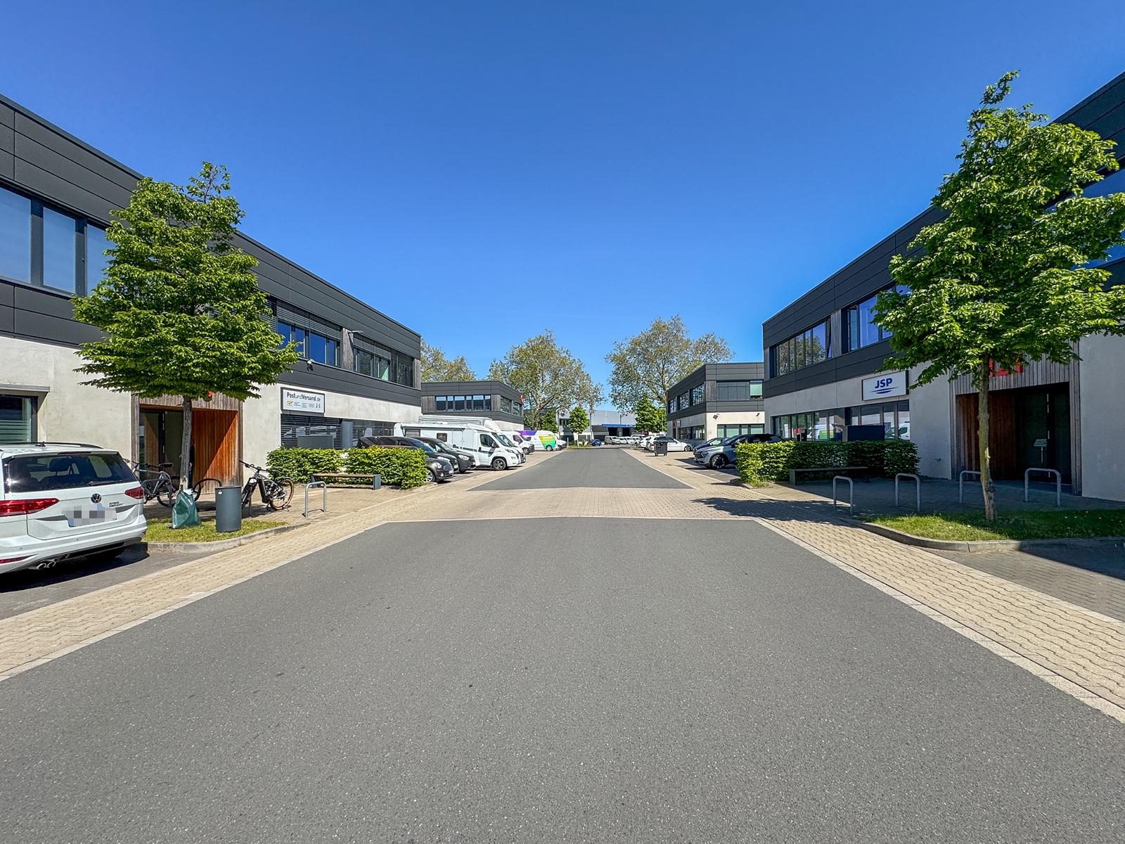 Immobilienangebot - Düsseldorf / Flingern Süd - Alle - Flingern Süd: Hochwertige Gewerbeeinheit mit Halle & Büros – flexibel nutzbar auf 861 m²
