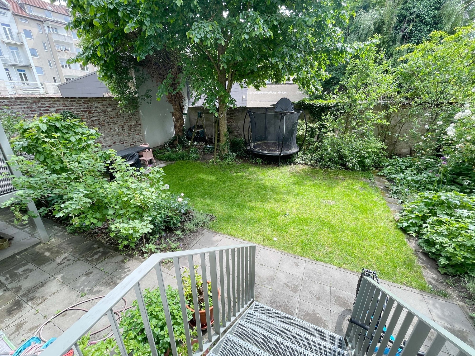 Immobilienangebot - Düsseldorf - Alle - Großzügige und leerstehende 3-Zimmerwohnung in Bilk – direkt an der Düssel!
