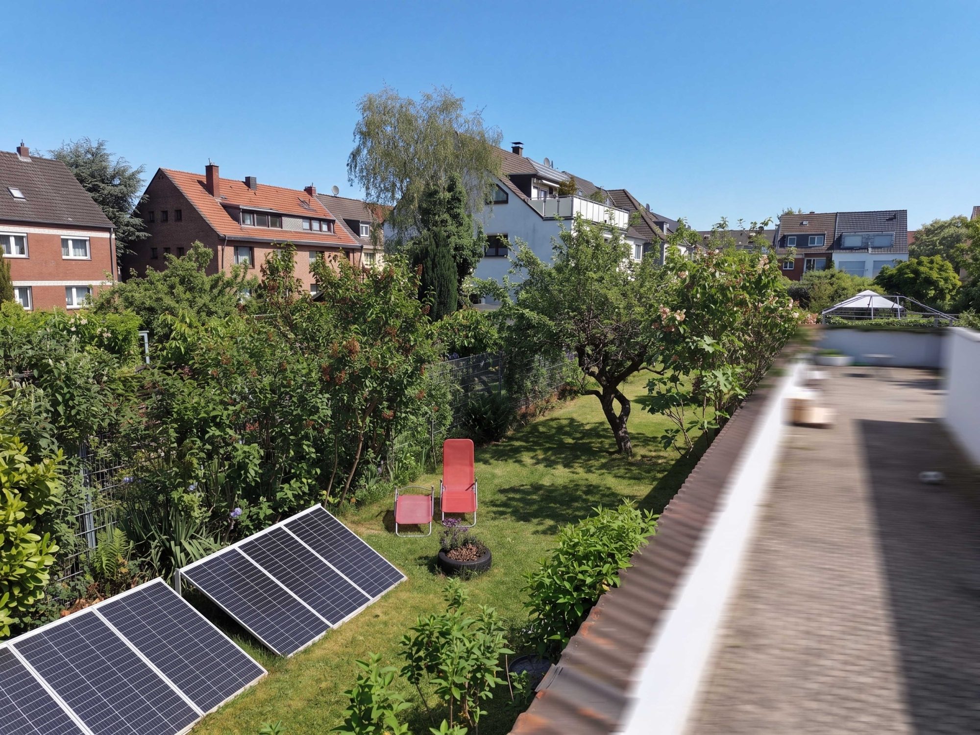 Immobilienangebot - Düsseldorf - Alle - Düsseldorf-Mörsenbroich: Charmantes Reihenendhaus mit Gartenidylle und Gestaltungspotenzial!