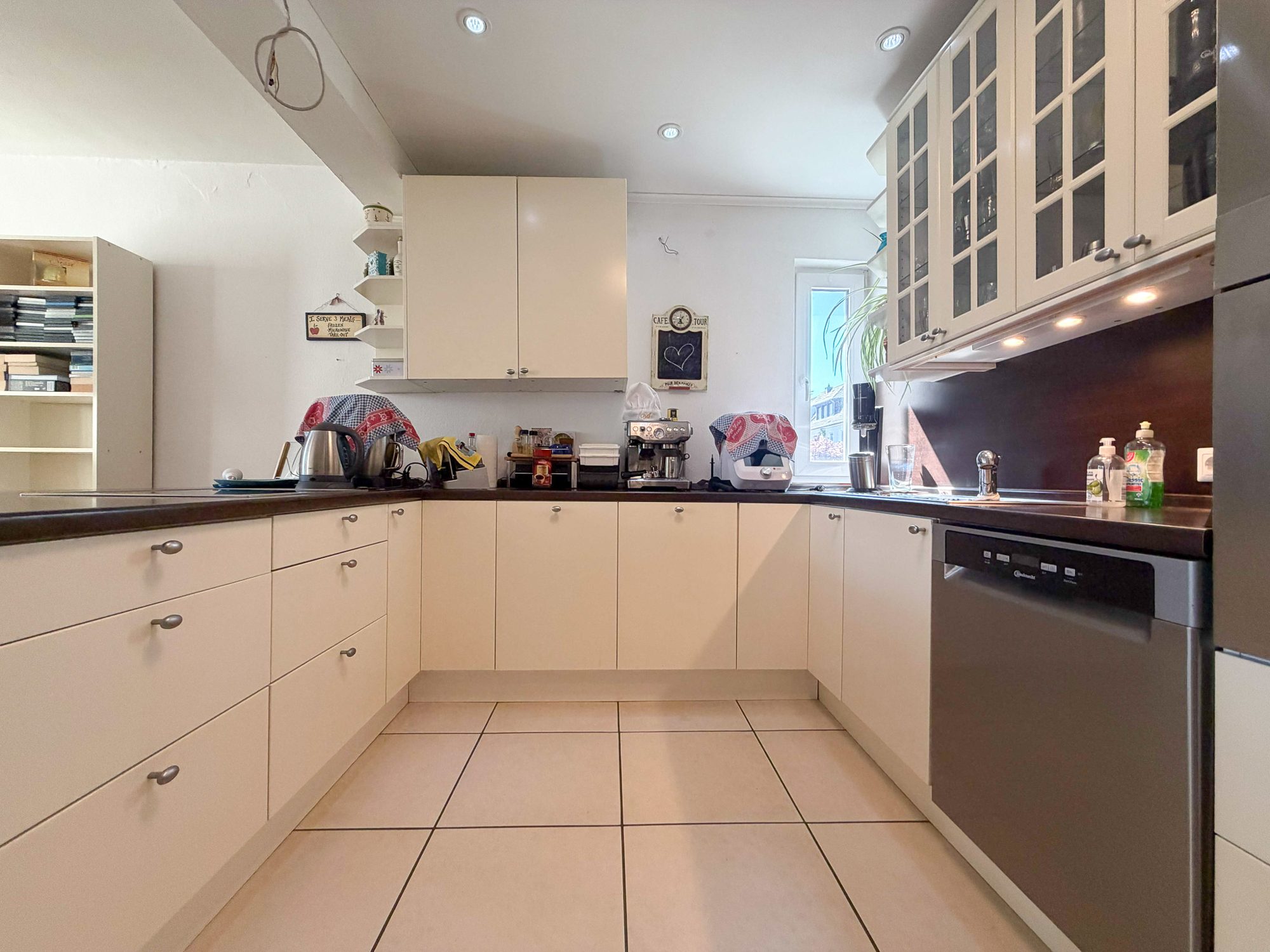 Immobilienangebot - Düsseldorf - Alle - Düsseldorf-Mörsenbroich: Charmantes Reihenendhaus mit Gartenidylle und Gestaltungspotenzial!