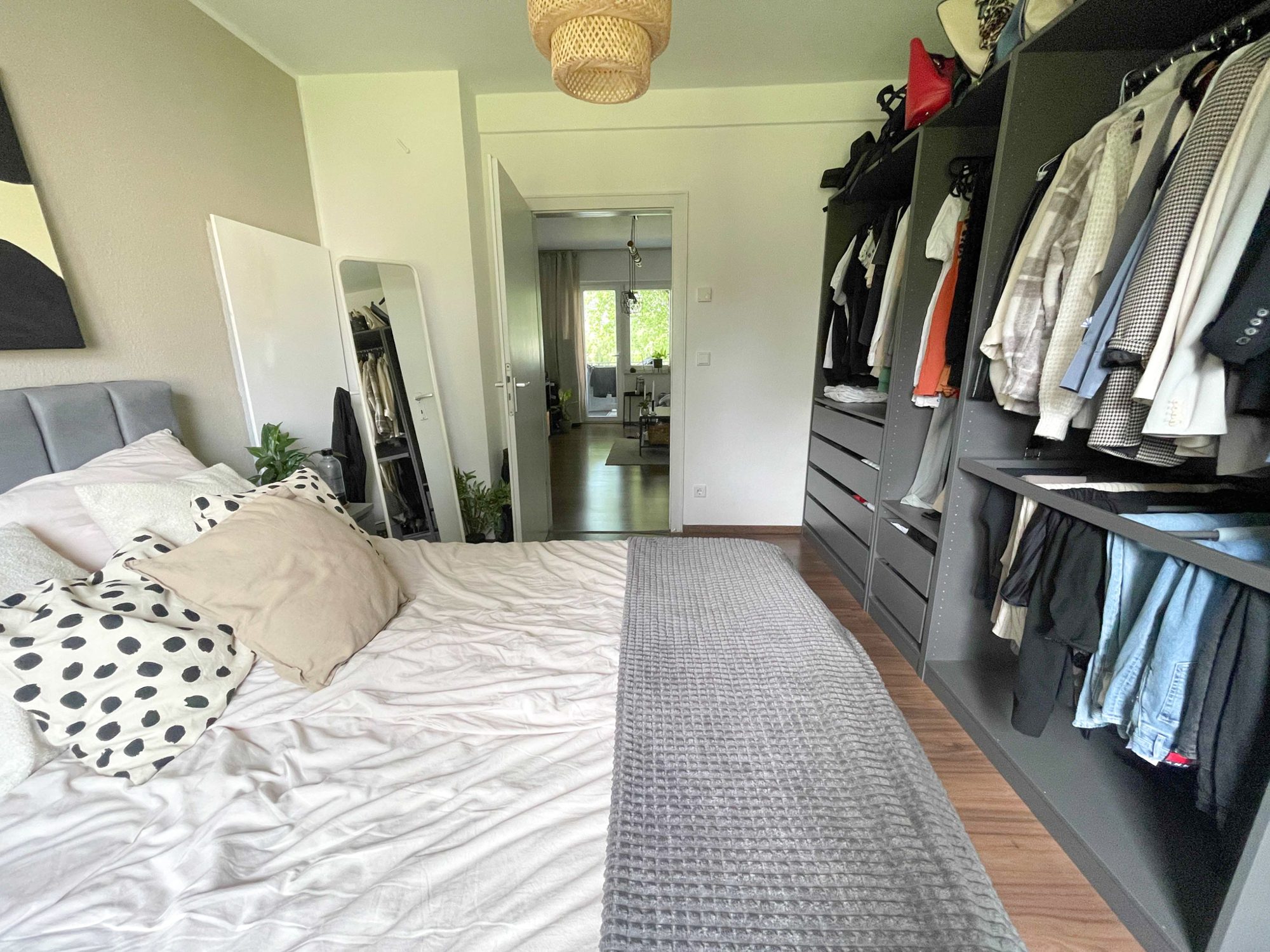 Immobilienangebot - Düsseldorf - Alle - Düsseldorf-Unterrath: Investieren mit Perspektive – 2-Zimmer-Wohnung mit Balkon!