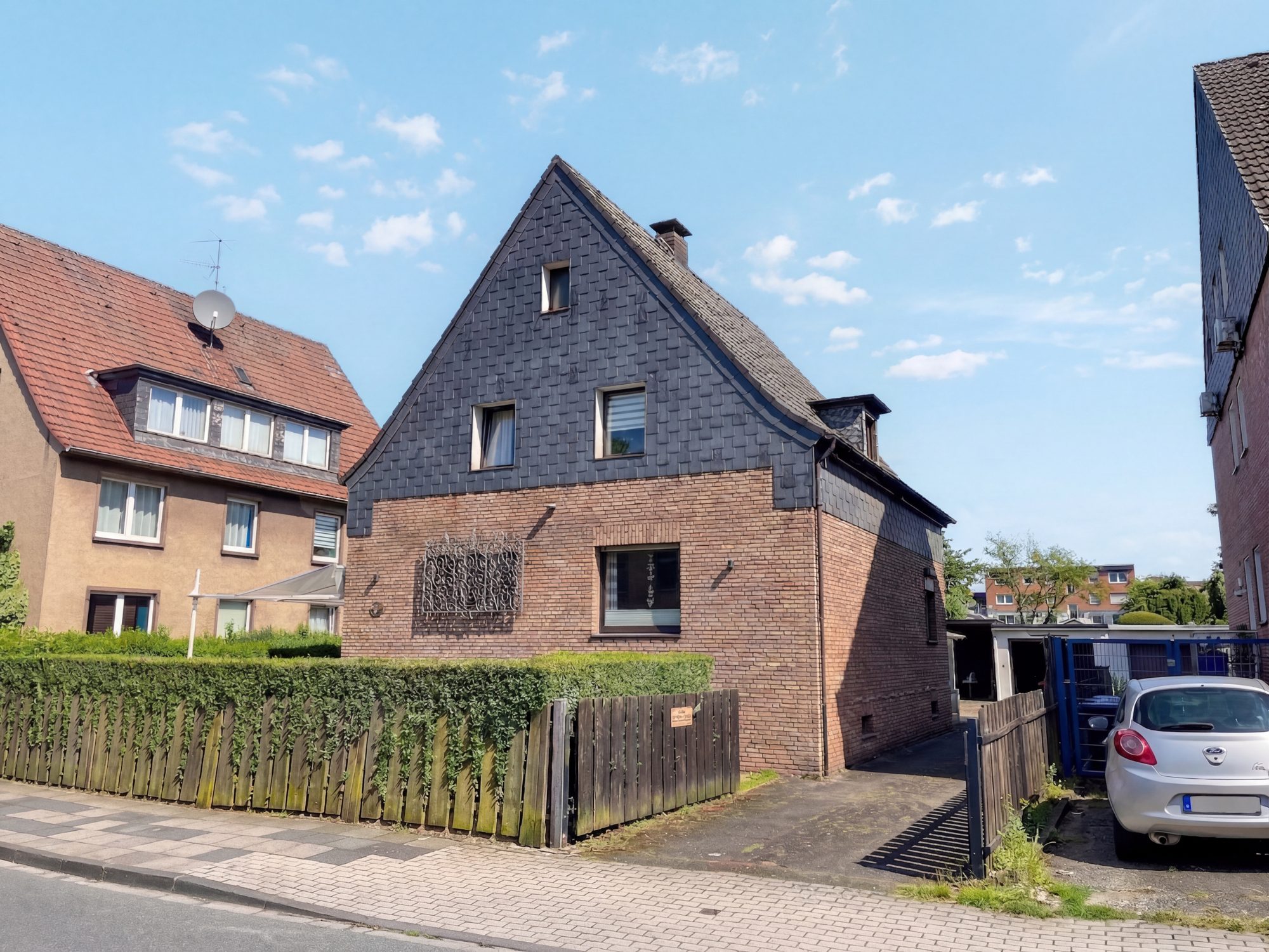 Immobilienangebot - Duisburg - Alle - Duisburg-Buchholz: helle Maisonette-Wohnung mit Balkon und Blick ins Grüne in ruhiger Wohnlage