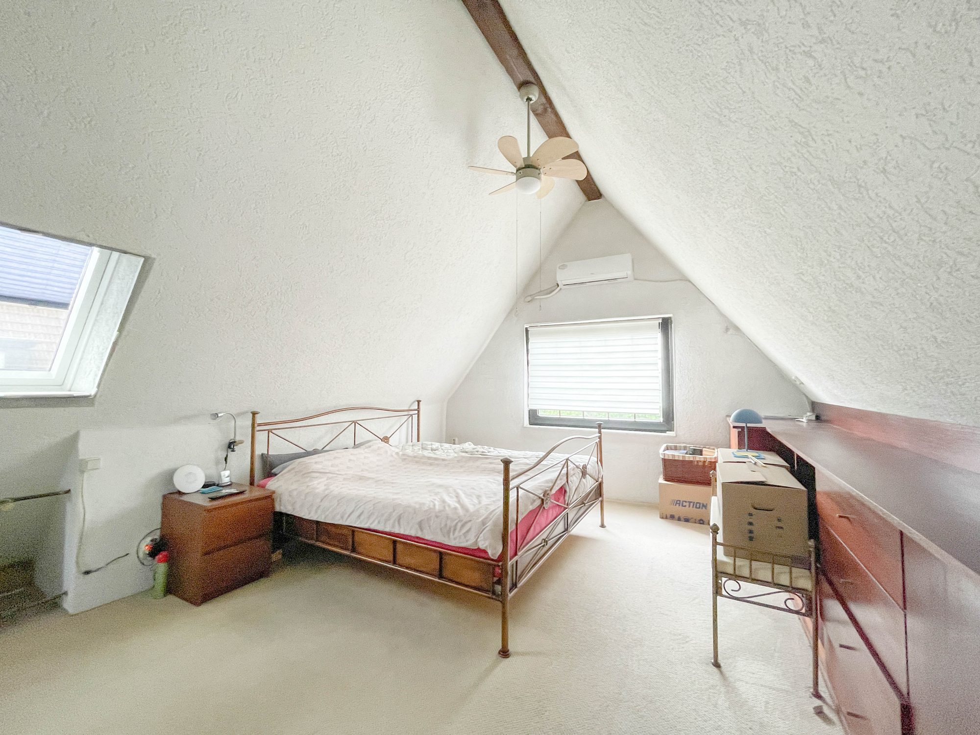 Immobilienangebot - Duisburg - Alle - Duisburg-Buchholz: helle Maisonette-Wohnung mit Balkon und Blick ins Grüne in ruhiger Wohnlage
