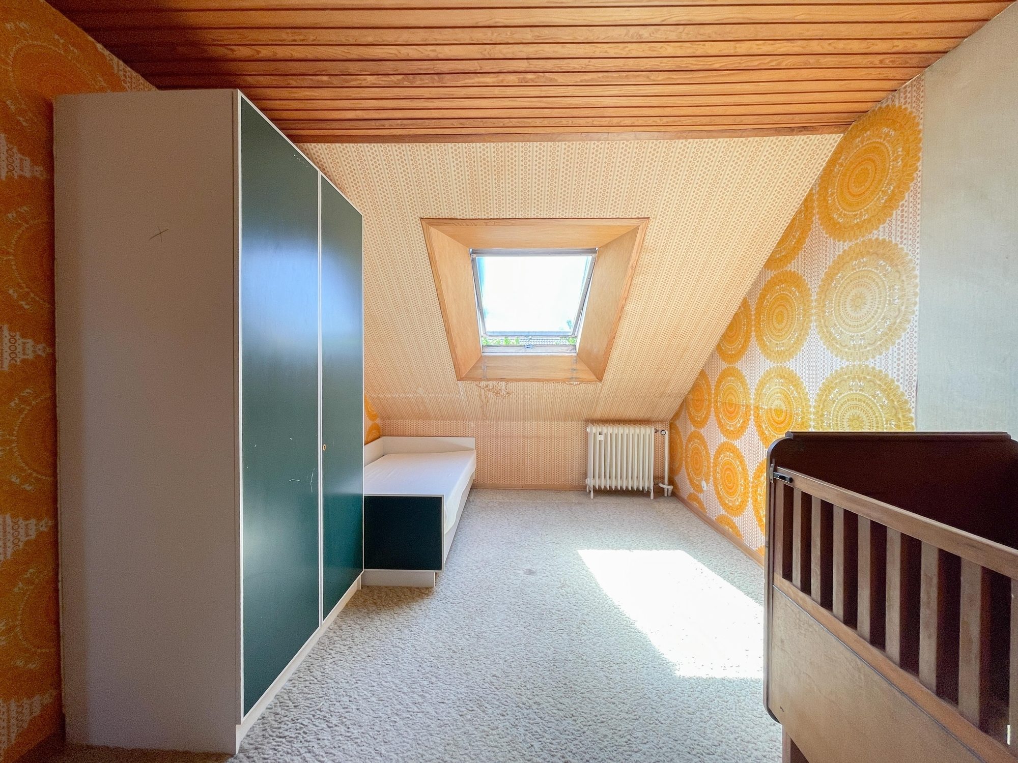 Immobilienangebot - Düsseldorf - Alle - Wersten: gepflegtes Reihenmittelhaus mit Süd-Garten und Entwicklungspotenzial in ruhiger Lage