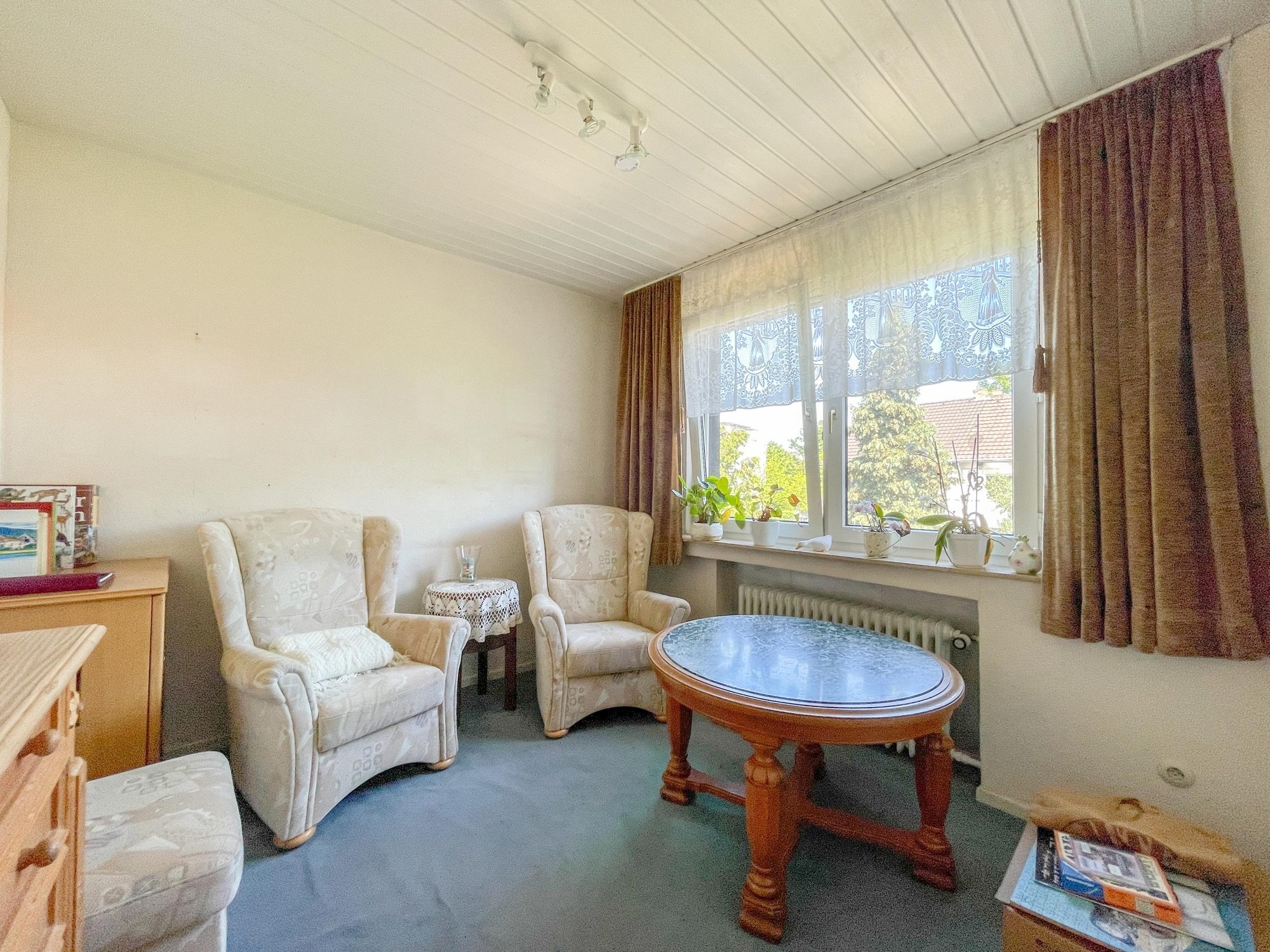 Immobilienangebot - Düsseldorf - Alle - Wersten: gepflegtes Reihenmittelhaus mit Süd-Garten und Entwicklungspotenzial in ruhiger Lage