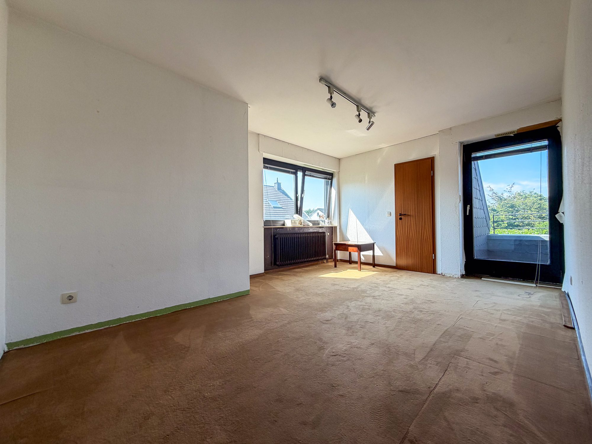Immobilienangebot - Mettmann - Alle - Mettmann-Metzkausen: Viel Platz für die Familie - Großzügiges Reihenendhaus mit Garten und Garage!