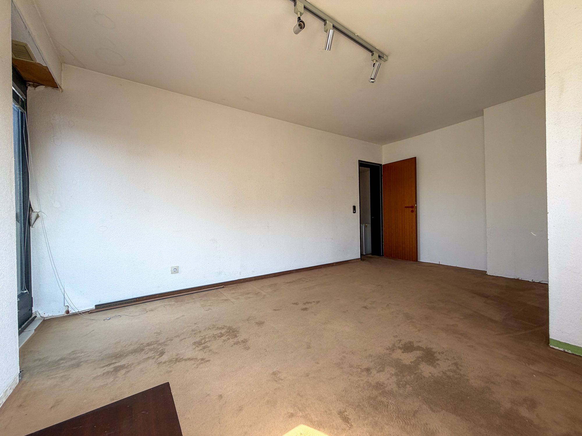 Immobilienangebot - Mettmann - Alle - Mettmann-Metzkausen: Viel Platz für die Familie - Großzügiges Reihenendhaus mit Garten und Garage!