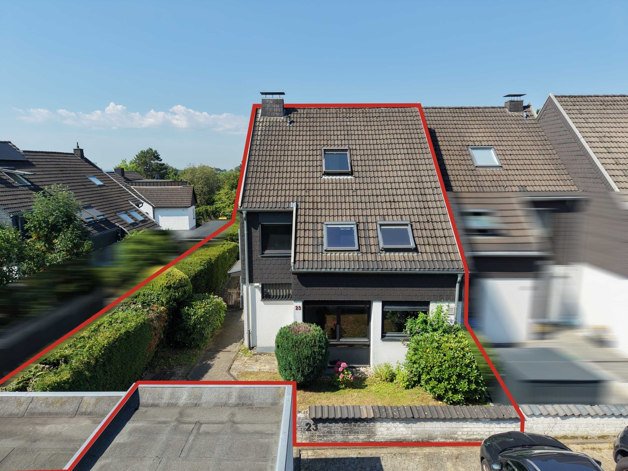 Immobilienangebot - Mettmann - Alle - Mettmann-Metzkausen: Viel Platz für die Familie - Großzügiges Reihenendhaus mit Garten und Garage!