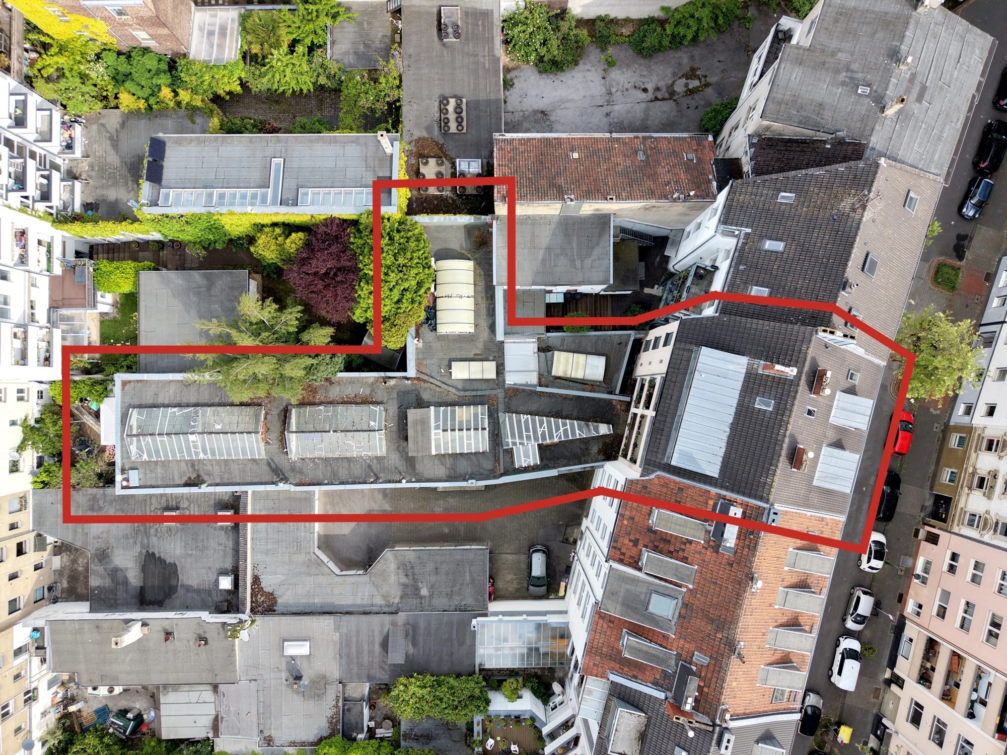 Immobilienangebot - Düsseldorf - Alle - Oberbilk: Wohn- & Geschäftshaus mit nachhaltigem Ertrag und Entwicklungspotenzial in zentraler Lage