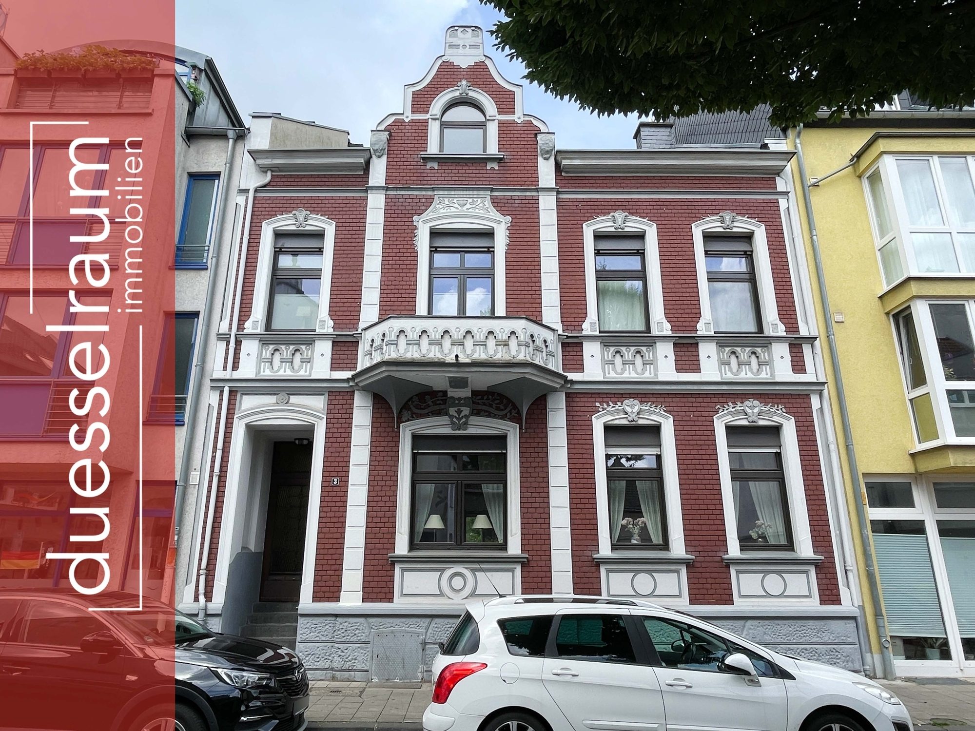 Immobilienangebot - Düsseldorf / Eller - Alle - Eller: Charaktervolles Altbau-Mehrfamilienhaus mit 3 Wohneinheiten und Entwicklungspotenzial!