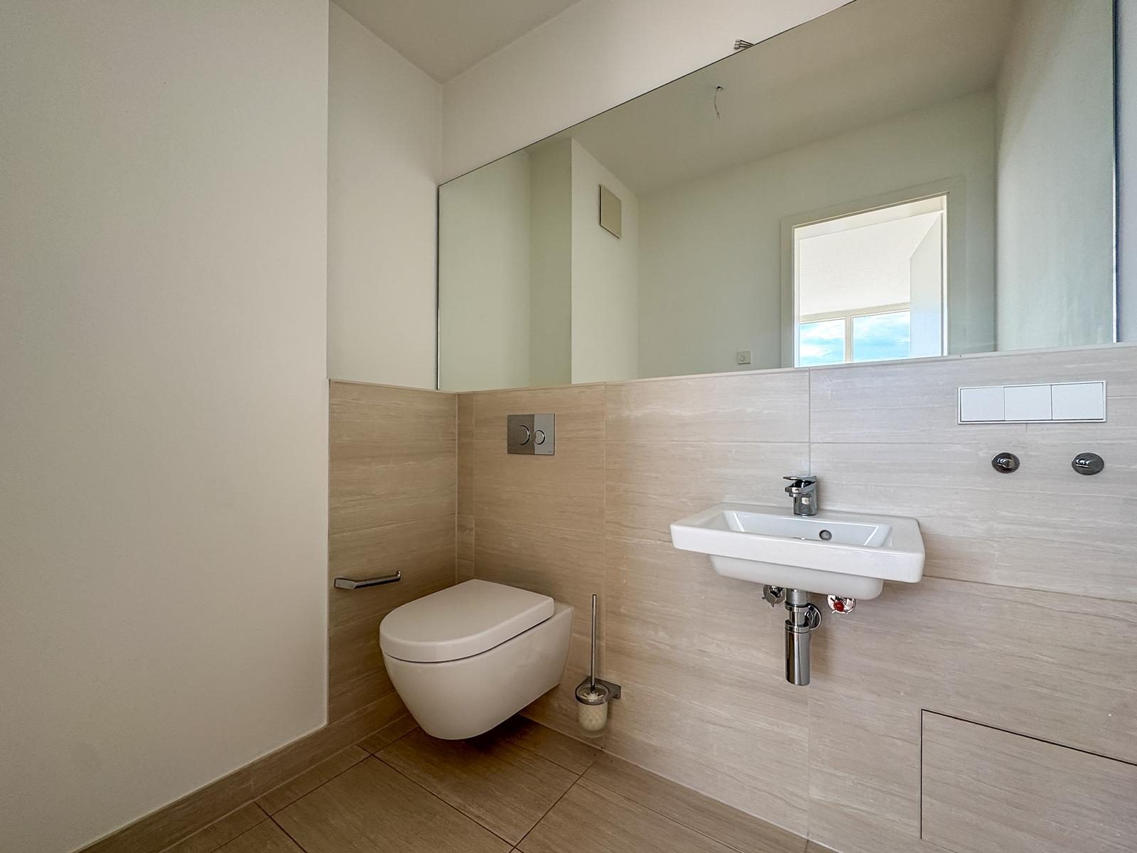 Immobilienangebot - Düsseldorf - Alle - Heinrich Heine Gärten: repräsentative 3-Zimmer-Wohnung mit Süd-West-Balkon und Dachterrasse!