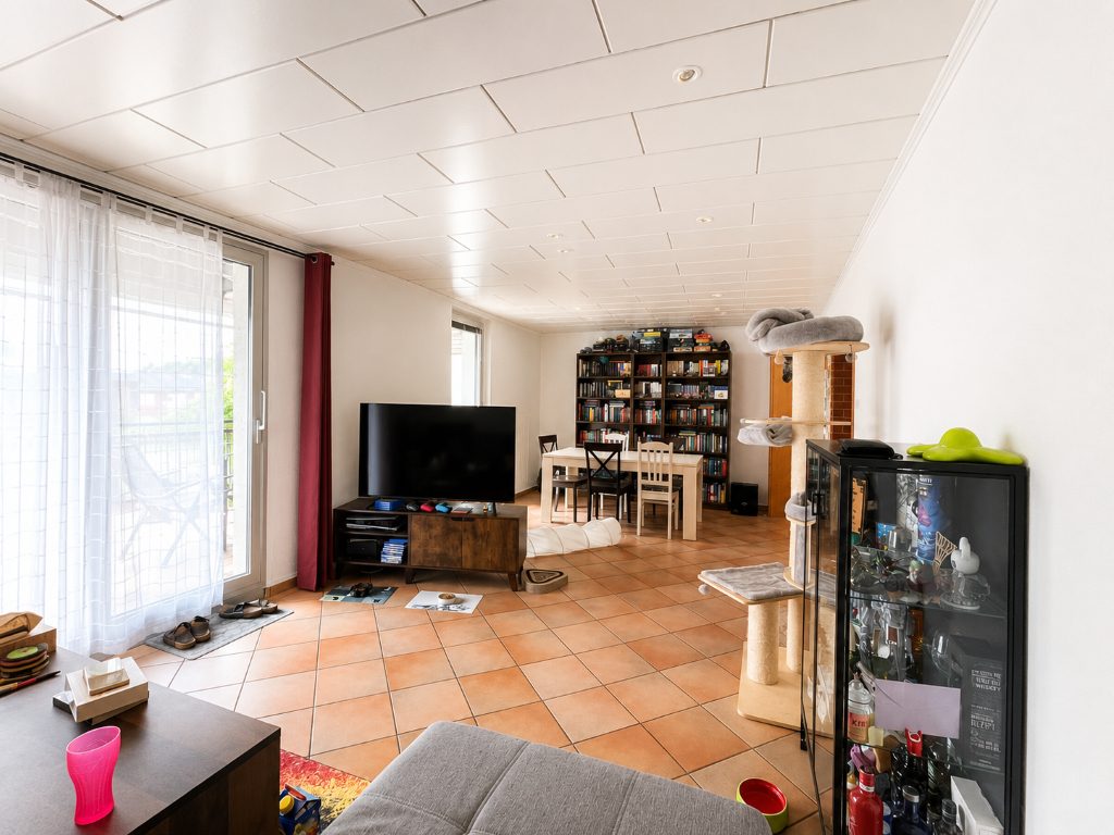 Immobilienangebot - Kaarst / Holzbüttgen - Alle - Holzbüttgen: gepflegtes Ein-/Zweifamilienhaus mit vielseitigen Nutzungsmöglichkeiten in ruhiger Lage