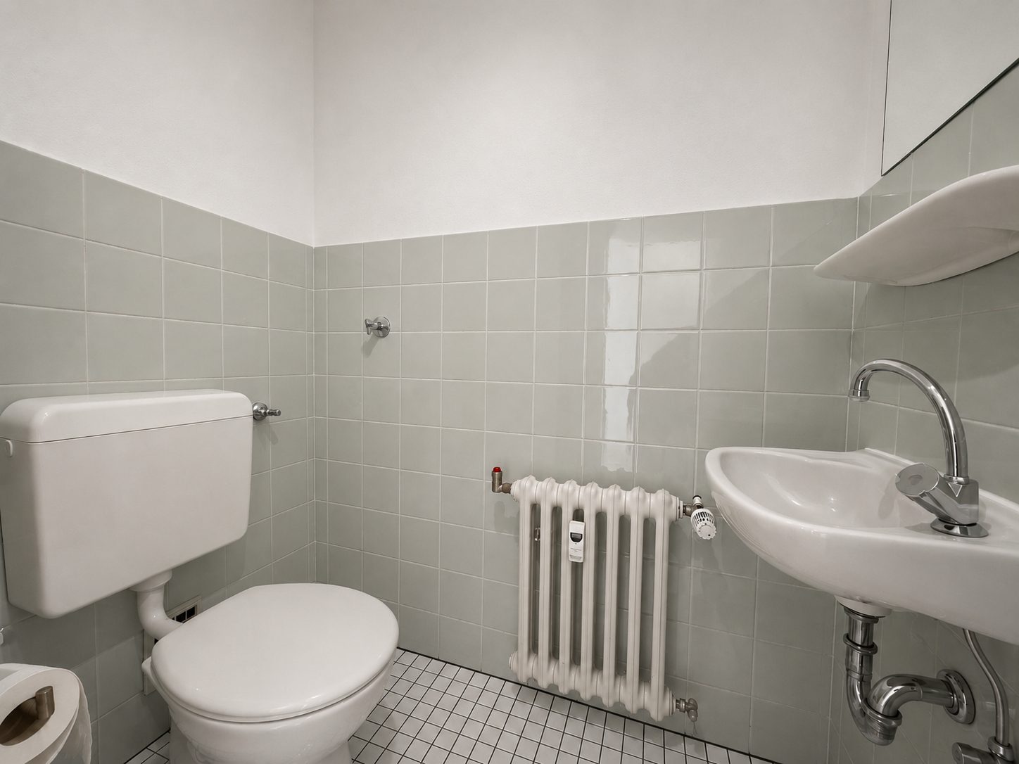 Immobilienangebot - Düsseldorf - Alle - Blick ins Grüne: familienfreundliche 4-Zimmerwohnung mit Südbalkon und Garage in Unterbach