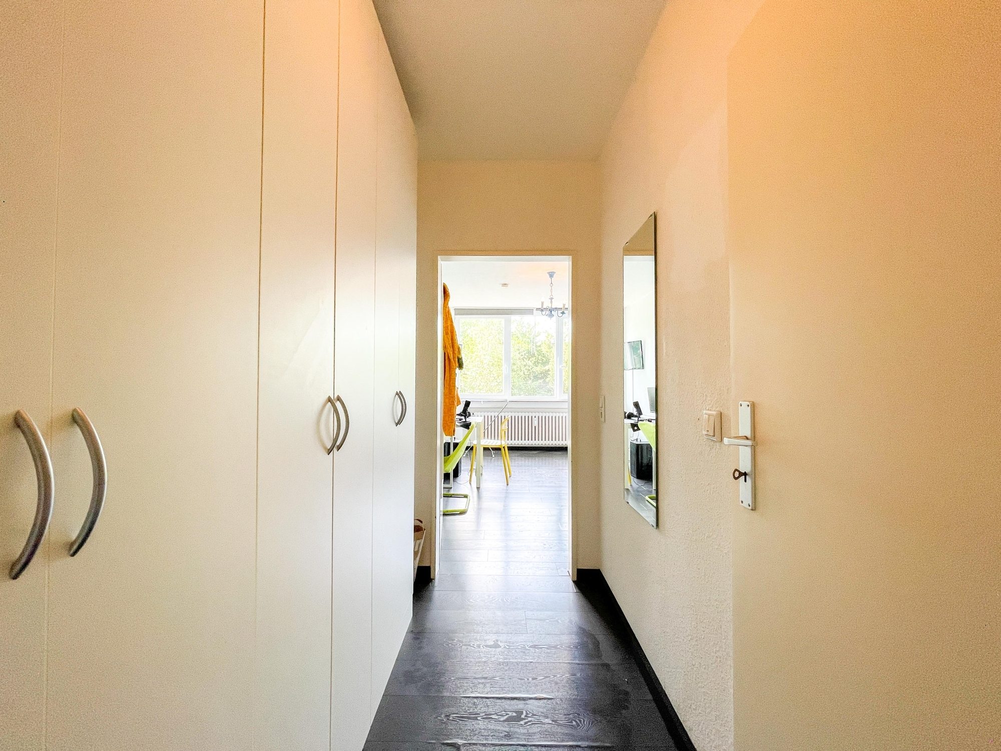 Immobilienangebot - Düsseldorf - Alle - Unterbilk: großzügige 4-Zimmer-Wohnung mit ca. 107 m² – aktuell in vier Apartments aufgeteilt
