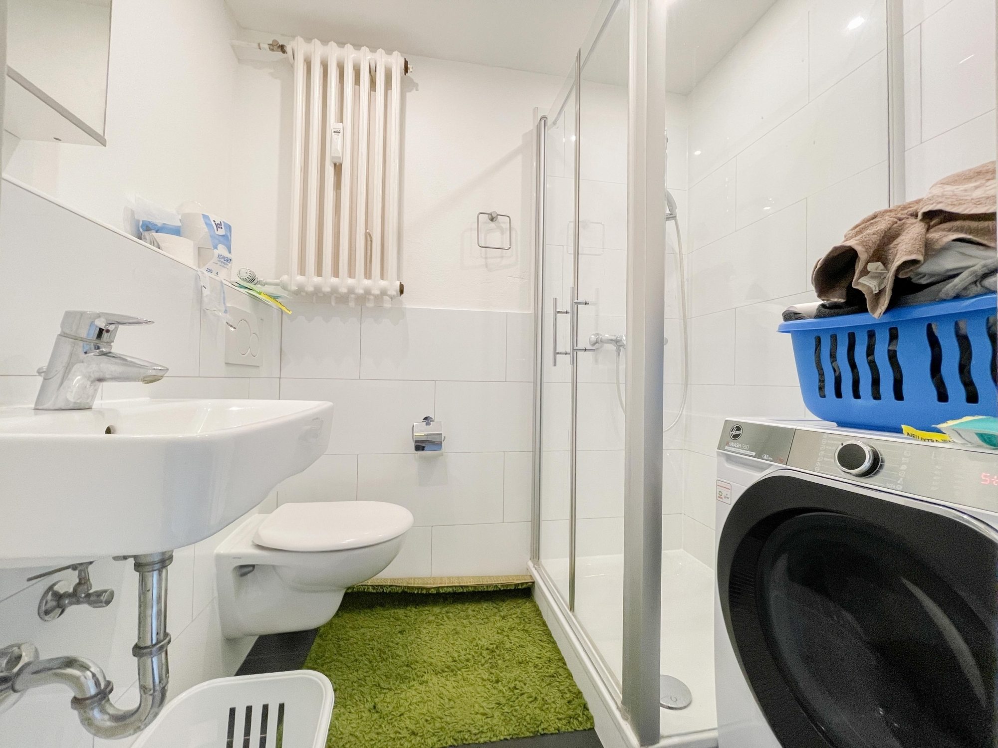 Immobilienangebot - Düsseldorf - Alle - Unterbilk: großzügige 4-Zimmer-Wohnung mit ca. 107 m² – aktuell in vier Apartments aufgeteilt
