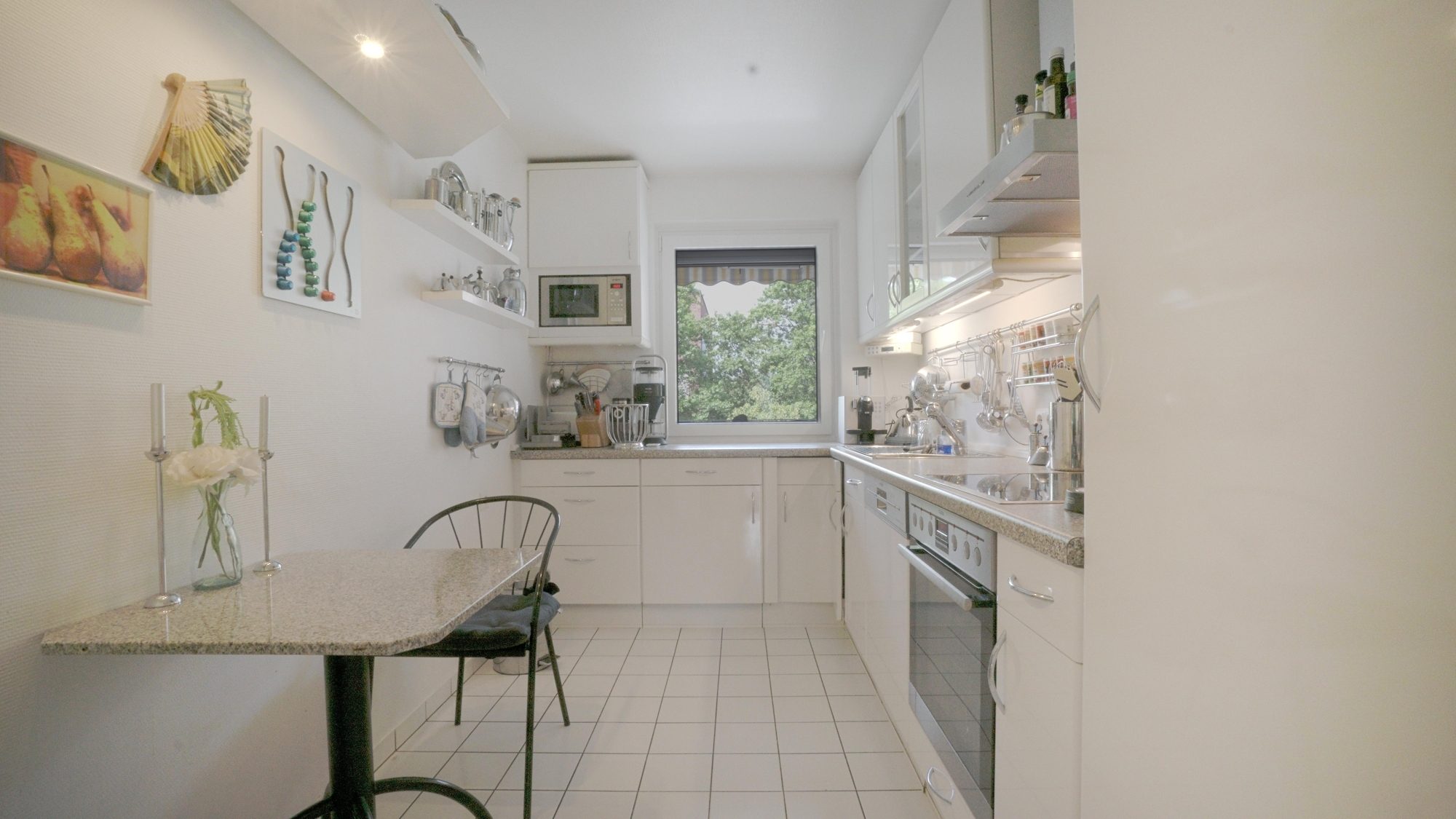 Immobilienangebot - Düsseldorf - Alle - Düsseldorf-Bilk: Ihr neues Zuhause in dieser 3-Zimmer-Wohnung – zentral, vielseitig, lebendig!