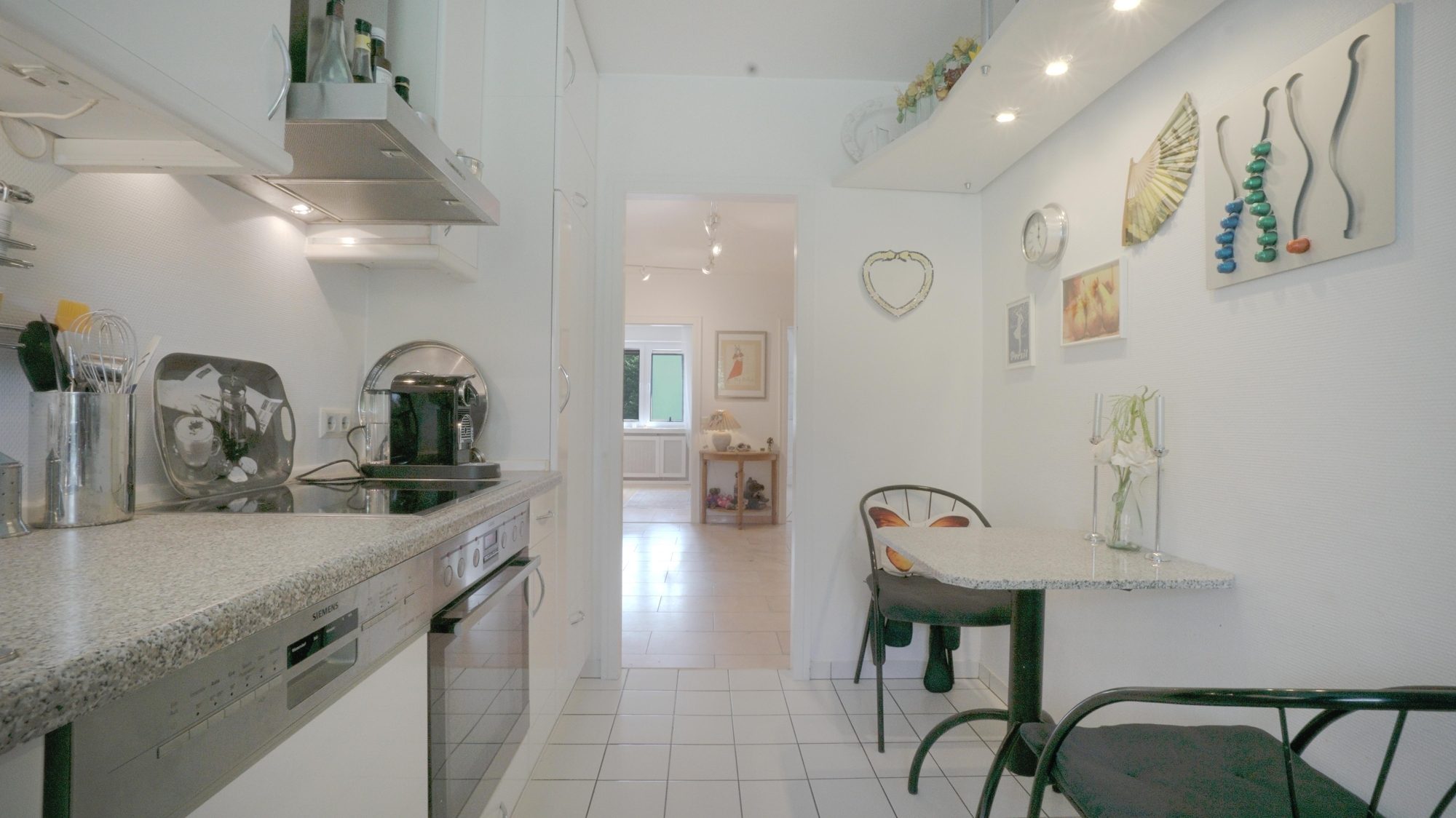 Immobilienangebot - Düsseldorf - Alle - Düsseldorf-Bilk: Ihr neues Zuhause in dieser 3-Zimmer-Wohnung – zentral, vielseitig, lebendig!