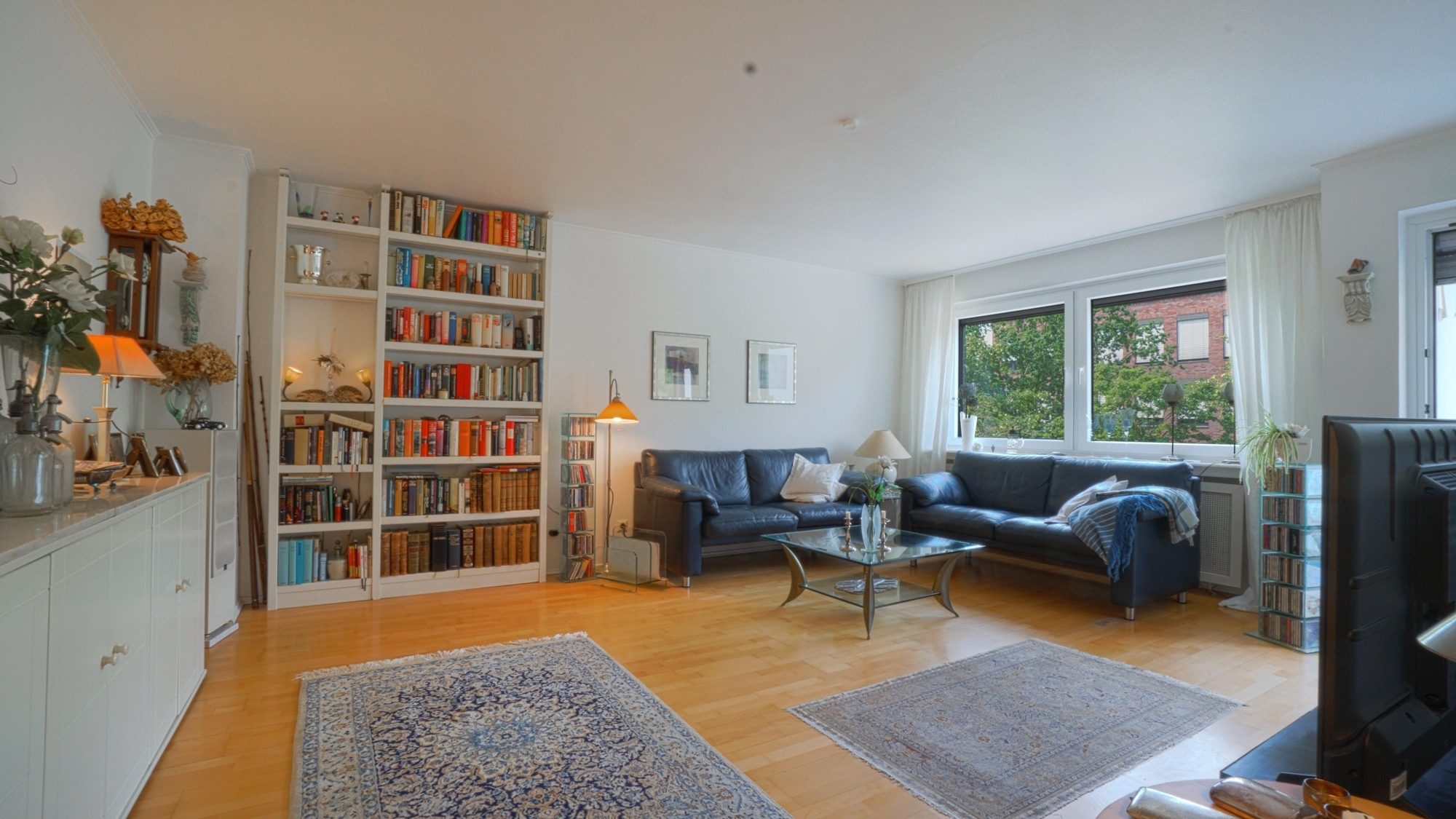 Immobilienangebot - Düsseldorf - Alle - Düsseldorf-Bilk: Ihr neues Zuhause in dieser 3-Zimmer-Wohnung – zentral, vielseitig, lebendig!