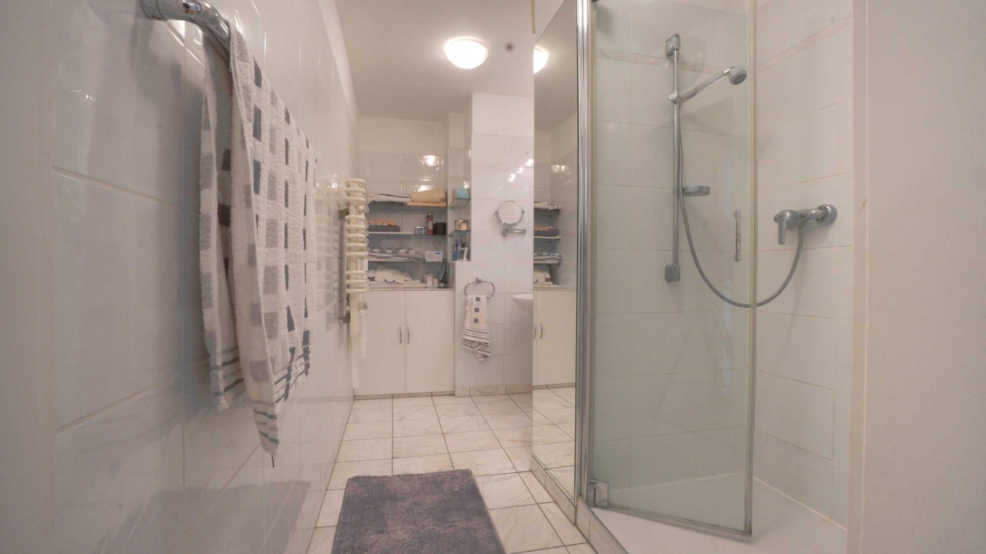 Immobilienangebot - Düsseldorf - Alle - Düsseldorf-Bilk: Ihr neues Zuhause in dieser 3-Zimmer-Wohnung – zentral, vielseitig, lebendig!