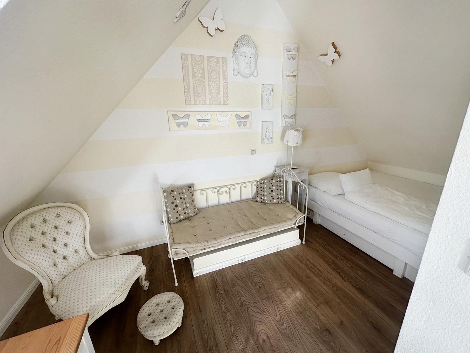 Immobilienangebot - Düsseldorf / Hamm - Alle - Attraktives Boarding-House-Konzept in Düsseldorf-Hamm – flexible Nutzung in Rheinnähe