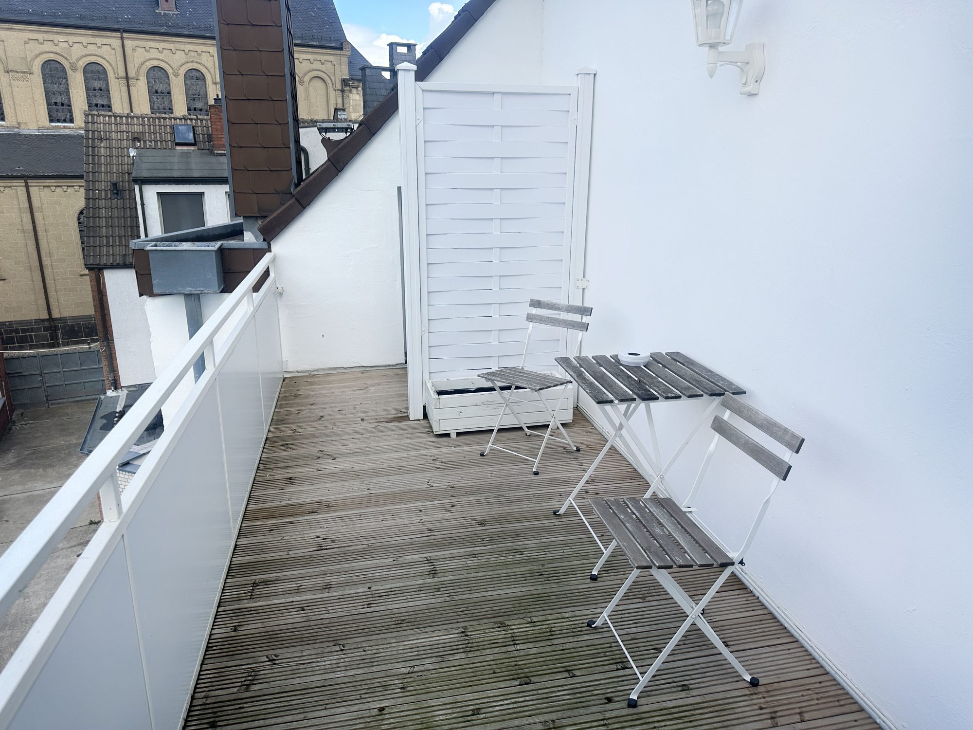 Immobilienangebot - Düsseldorf / Hamm - Alle - Attraktives Boarding-House-Konzept in Düsseldorf-Hamm – flexible Nutzung in Rheinnähe