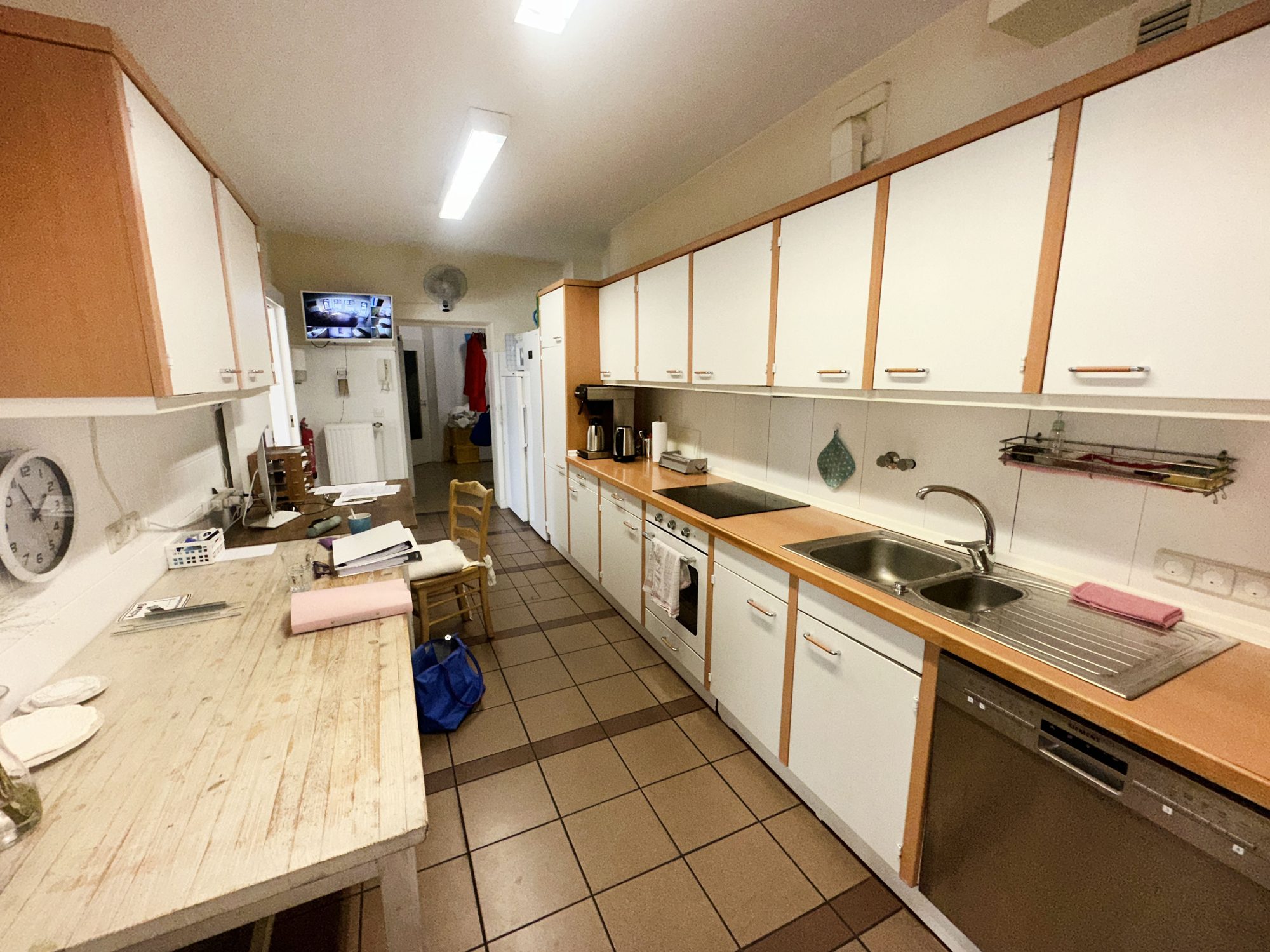 Immobilienangebot - Düsseldorf / Hamm - Alle - Hotelinvestment in Düsseldorf-Hamm – etabliertes Konzept in Rheinnähe mit Entwicklungspotenzial