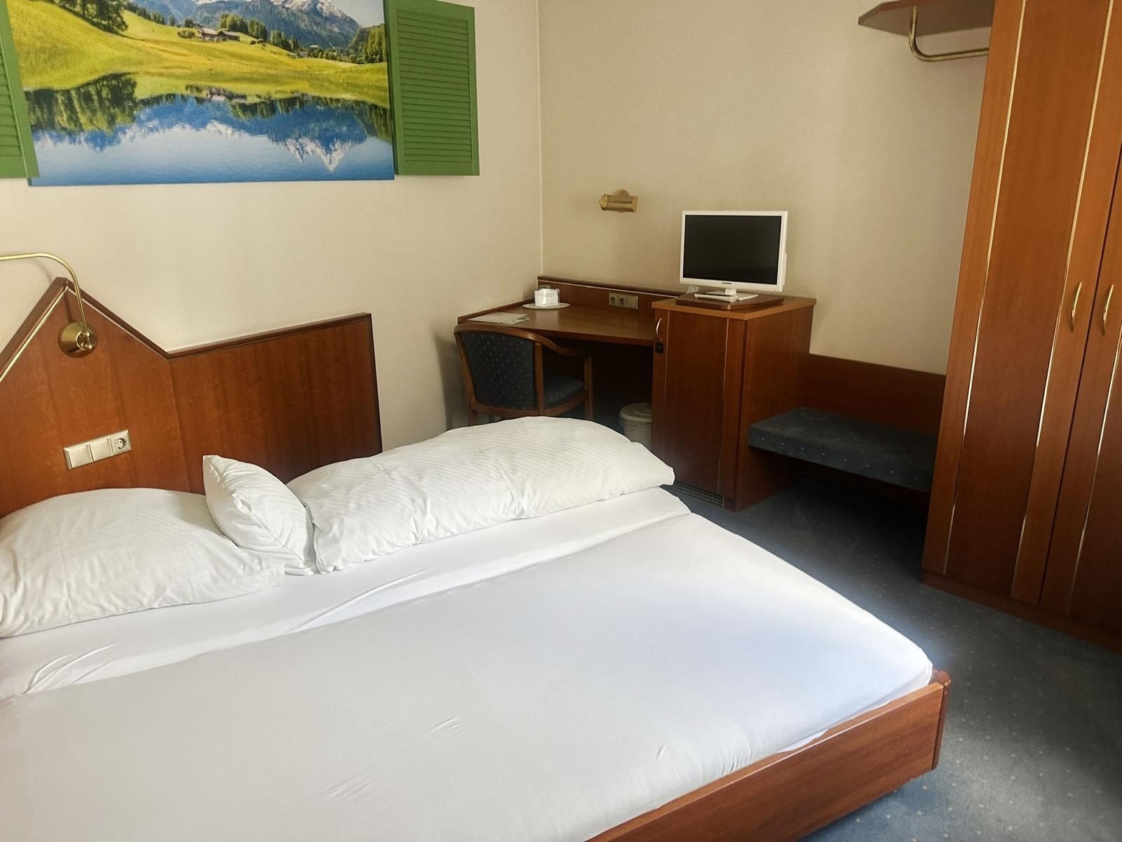 Immobilienangebot - Düsseldorf / Hamm - Alle - Hotelinvestment in Düsseldorf-Hamm – etabliertes Konzept in Rheinnähe mit Entwicklungspotenzial