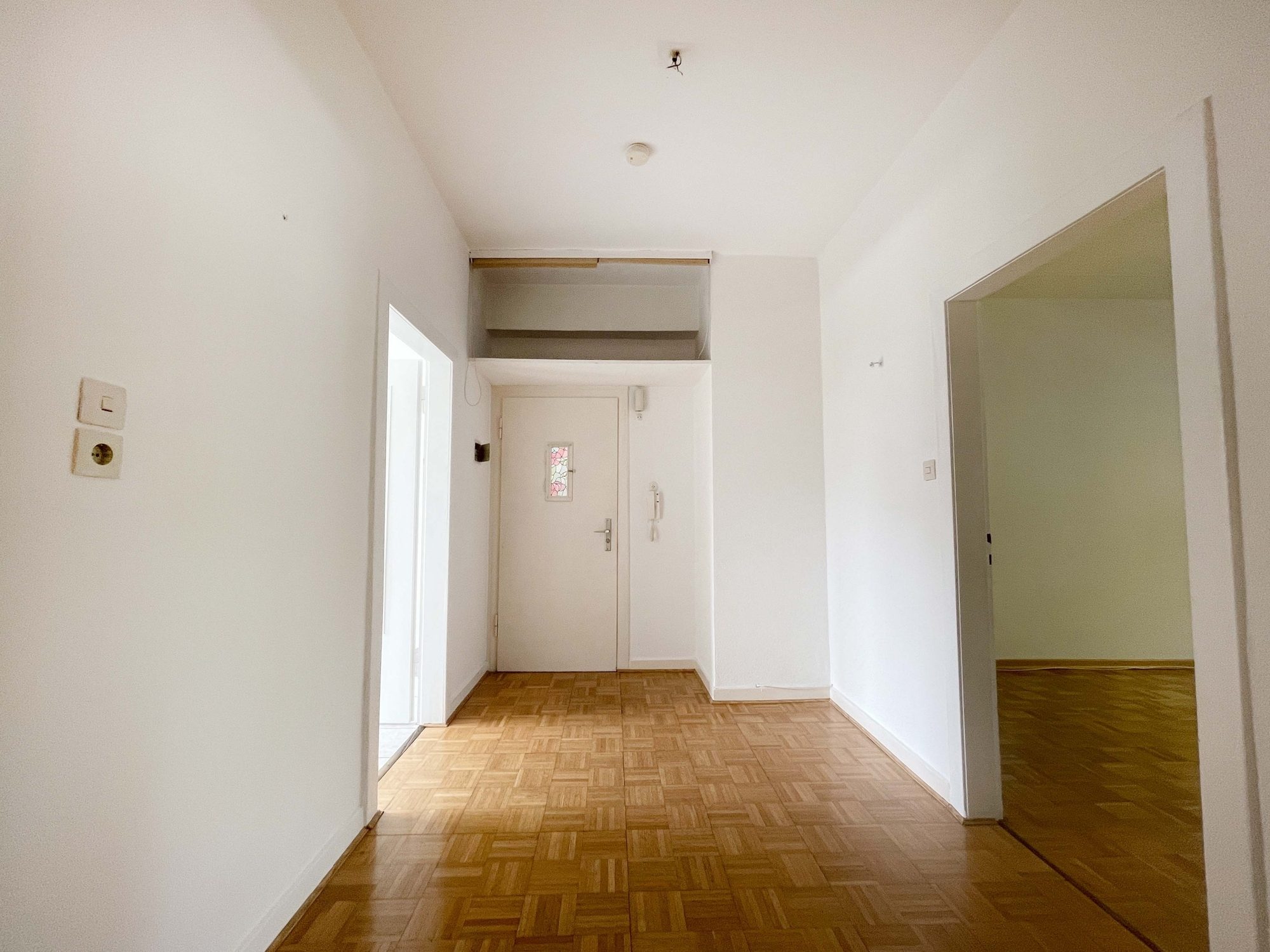Immobilienangebot - Düsseldorf - Alle - Toplage Golzheim – gepflegtes MFH mit 12 Einheiten in unmittelbarer Rheinnähe!