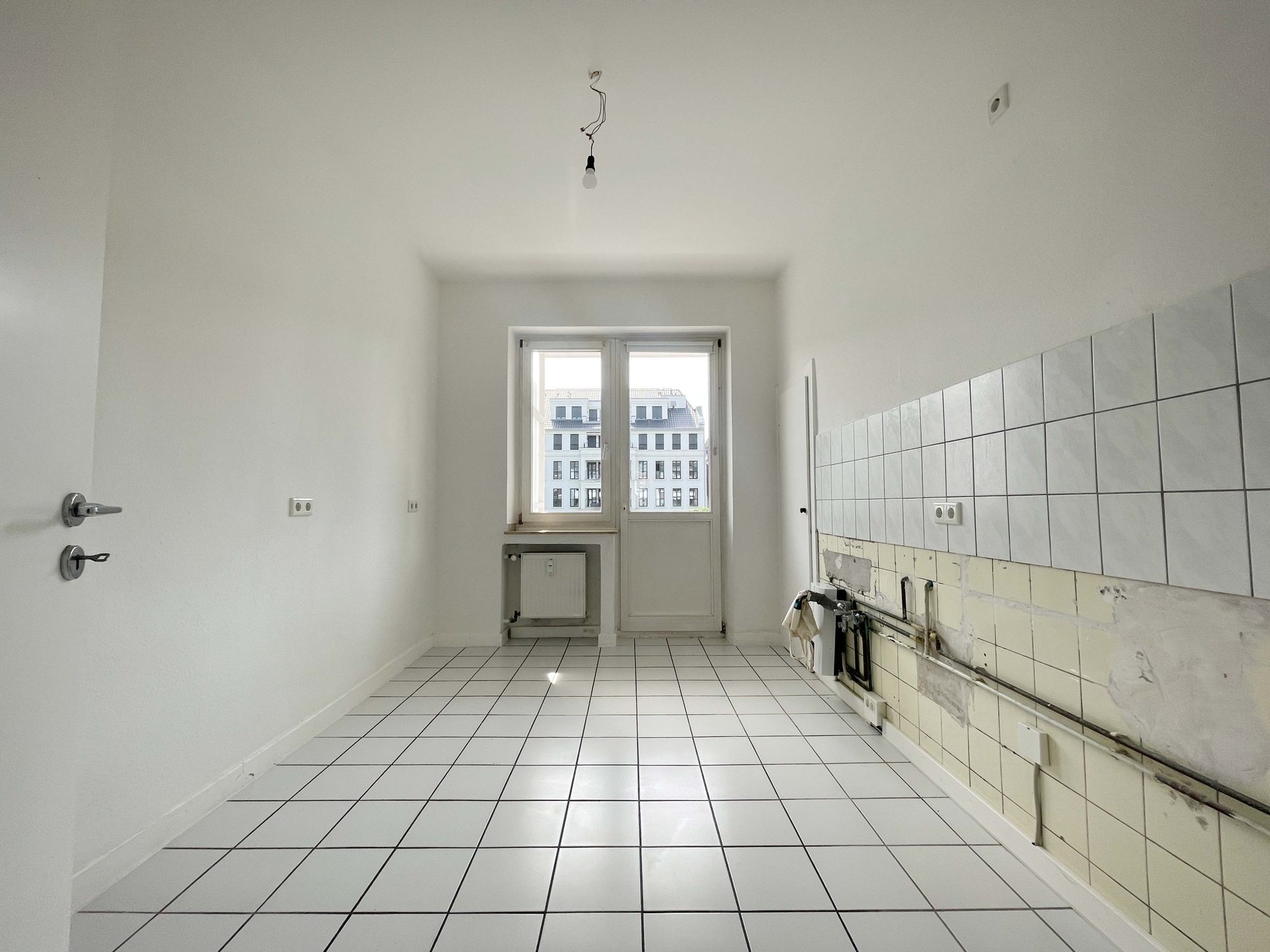 Immobilienangebot - Düsseldorf - Alle - Toplage Golzheim – gepflegtes MFH mit 12 Einheiten in unmittelbarer Rheinnähe!