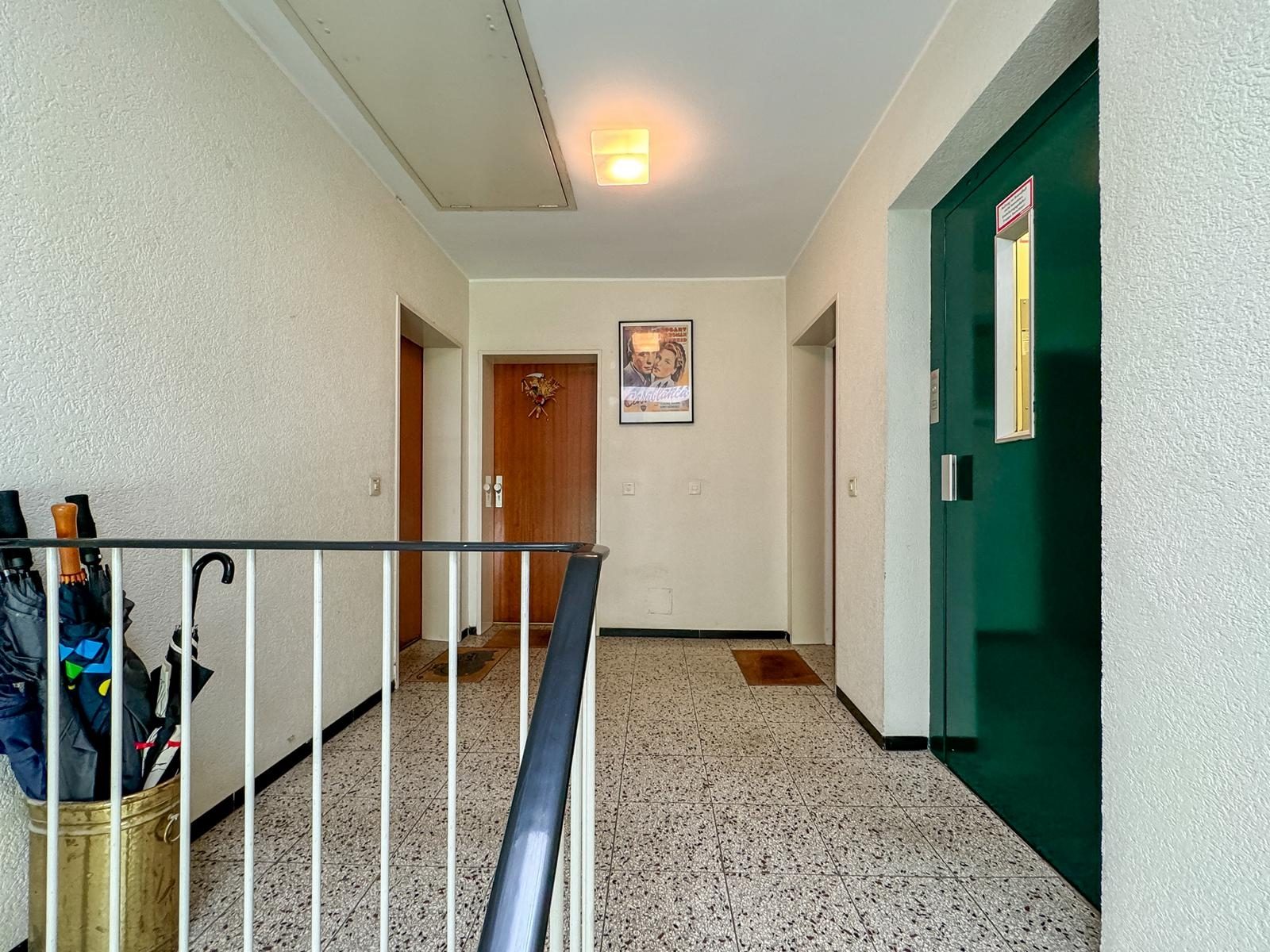 Immobilienangebot - Düsseldorf / Urdenbach - Alle - Urdenbach: 3-Zimmer-Eigentumswohnung mit Tiefgaragenstellplatz –solide Kapitalanlage mit Perspektive