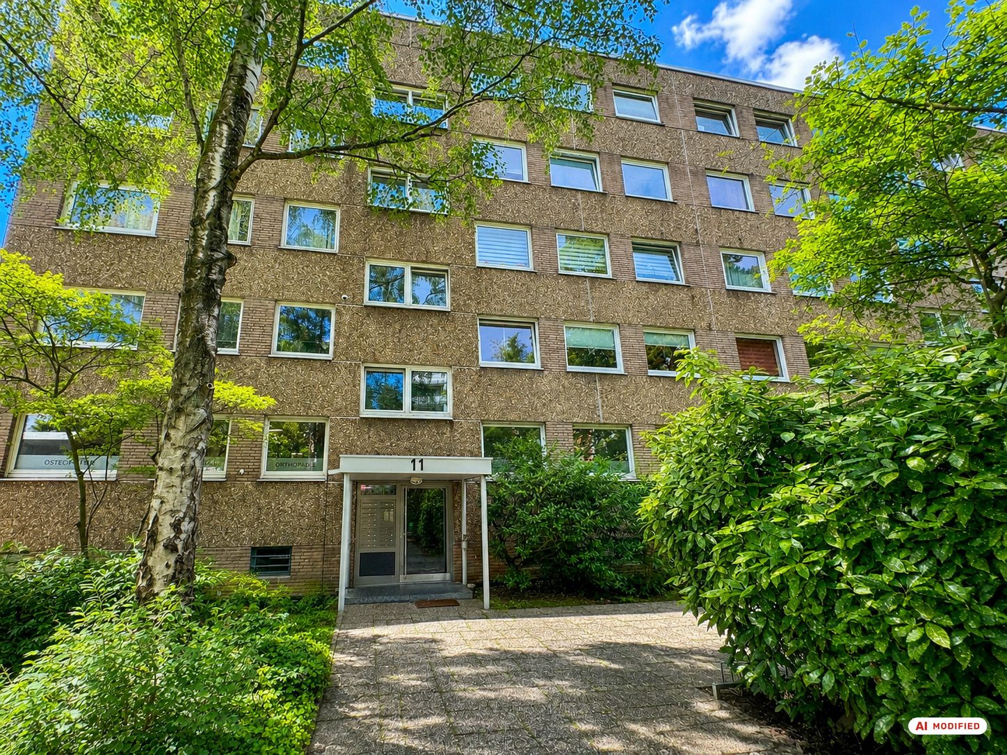 Immobilienangebot - Düsseldorf / Urdenbach - Alle - Urdenbach: 3-Zimmer-Eigentumswohnung mit Tiefgaragenstellplatz –solide Kapitalanlage mit Perspektive
