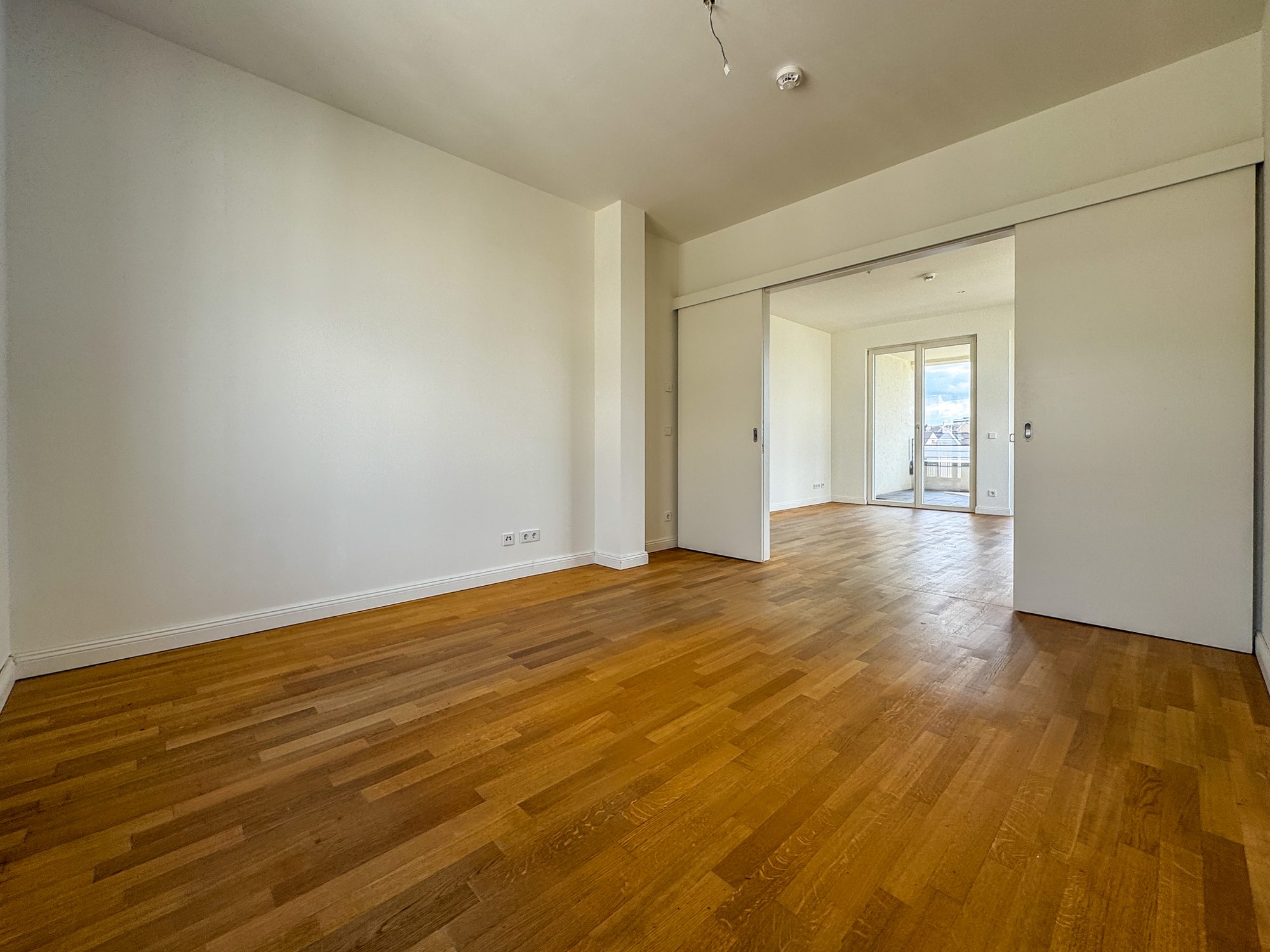 Immobilienangebot - Düsseldorf - Alle - Heinrich Heine Gärten: repräsentative 2 Zimmer-Wohnung