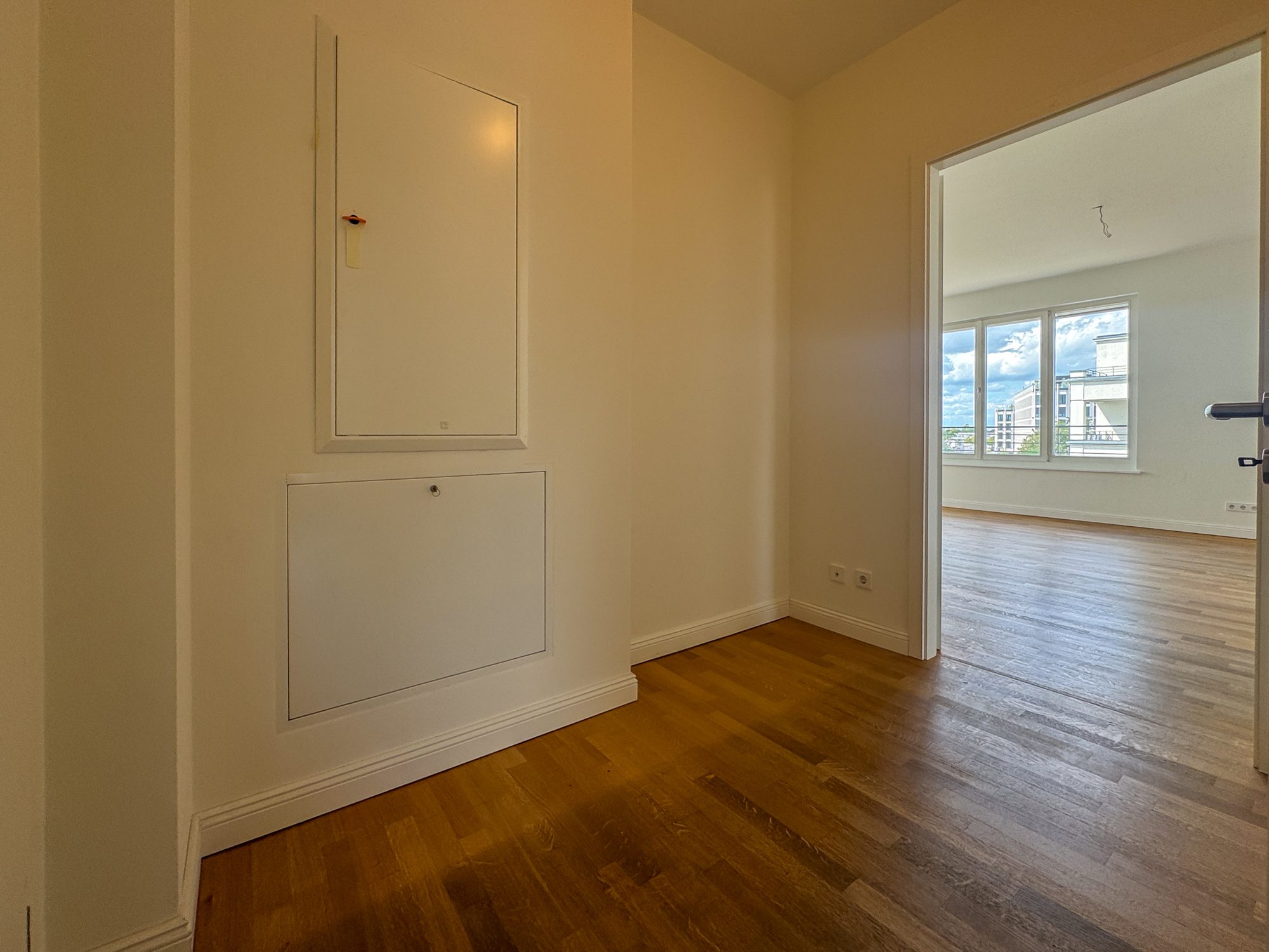 Immobilienangebot - Düsseldorf - Alle - Heinrich Heine Gärten: repräsentative 2 Zimmer-Wohnung