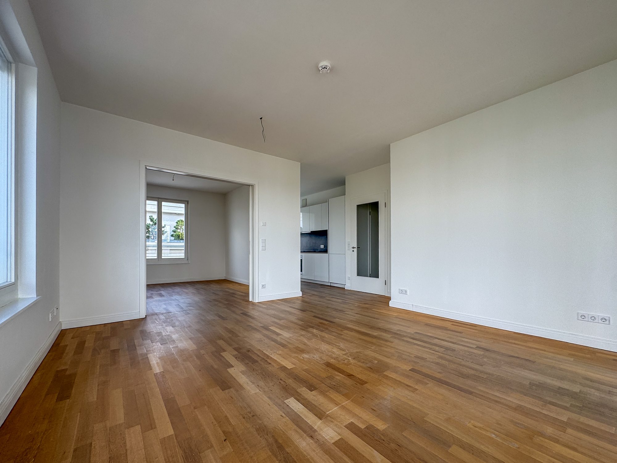 Immobilienangebot - Düsseldorf - Alle - Heinrich Heine Gärten: repräsentative 2 Zimmer-Wohnung