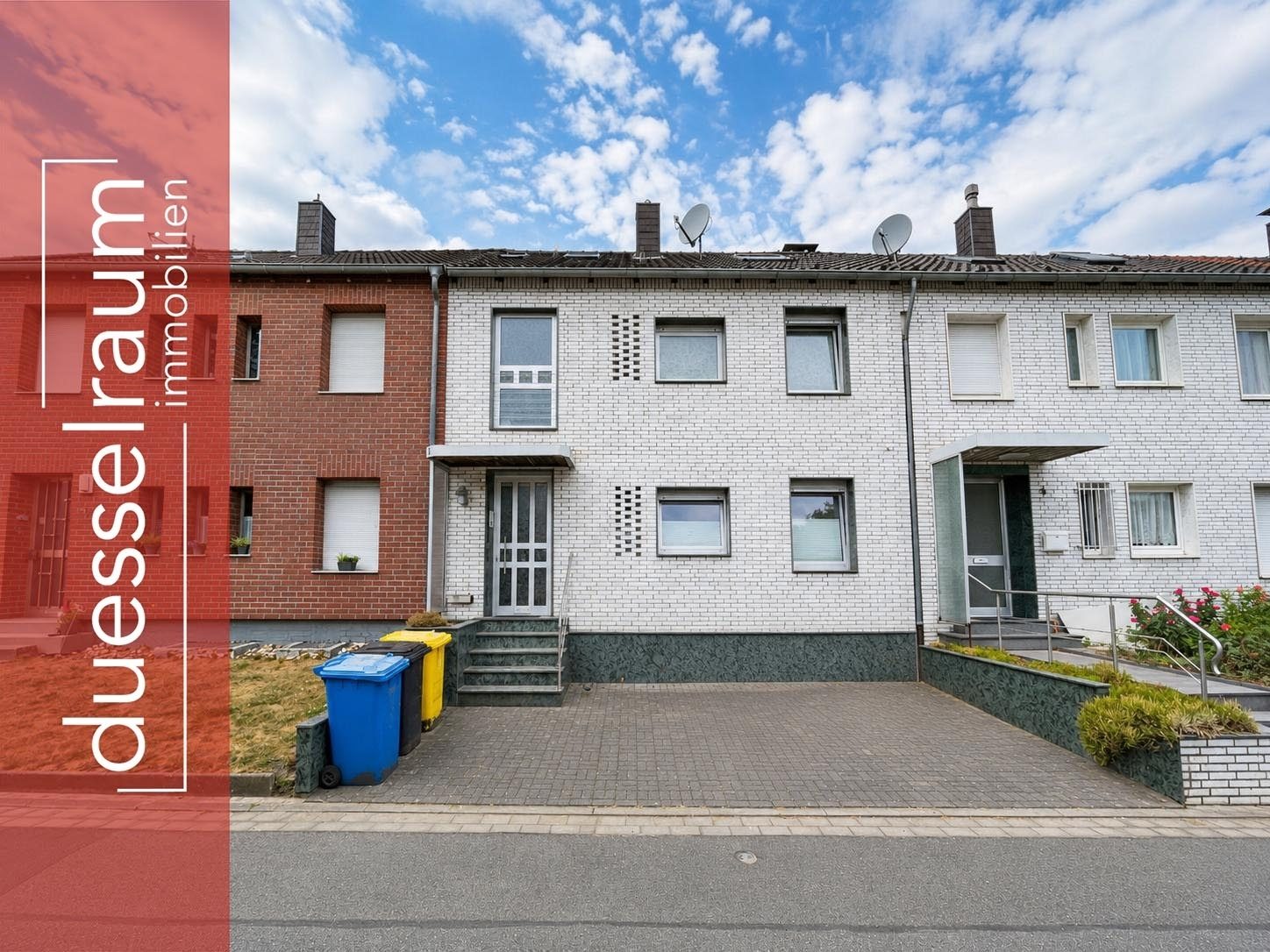 Immobilienangebot - Kaarst / Holzbüttgen - Alle - Holzbüttgen: Ruhig gelegenes Ein-/Zweifamilienhaus mit großzügigem Raumangebot und viel Potenzial