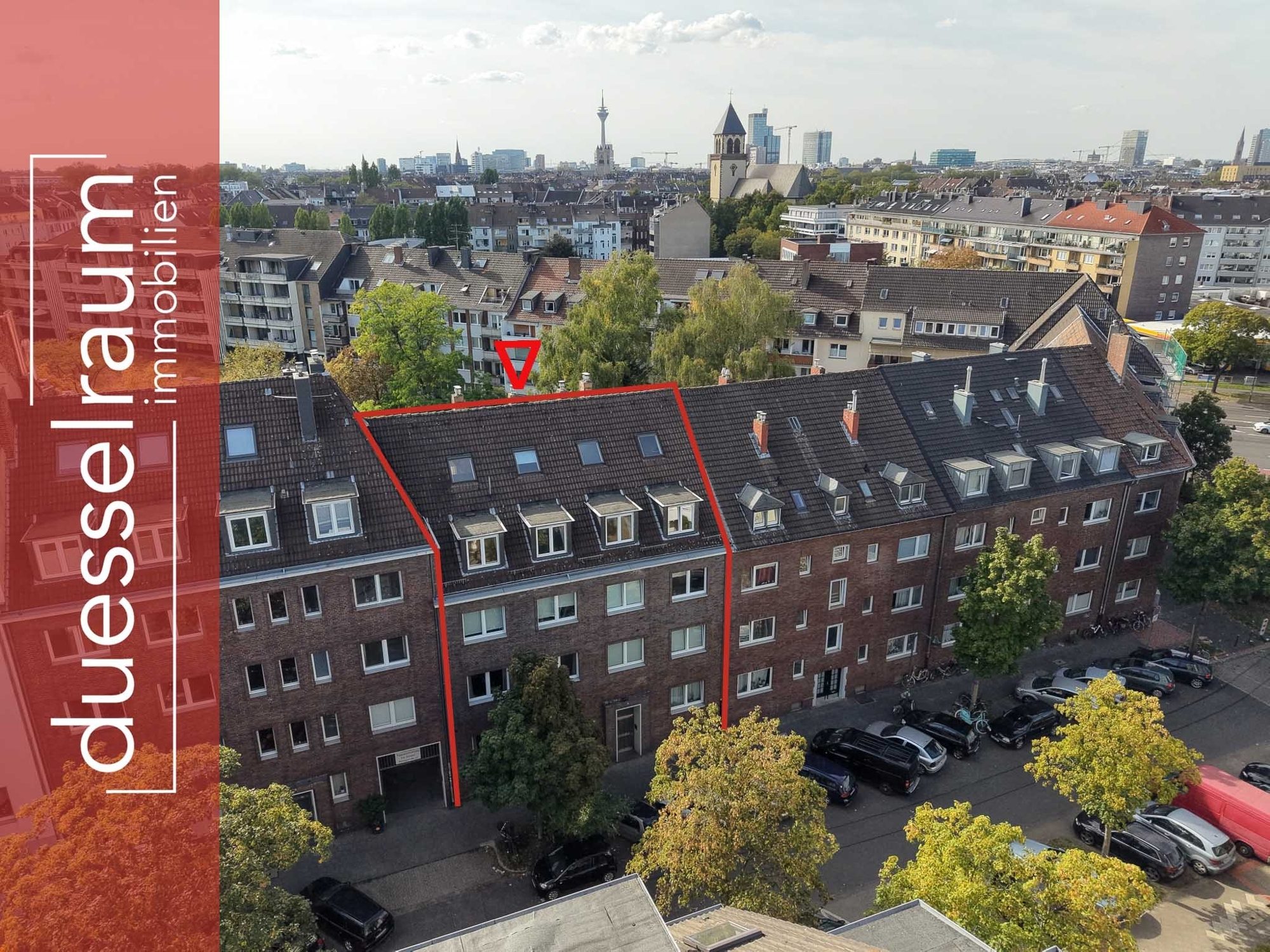 Immobilienangebot - Düsseldorf - Alle - Düsseldorf-Oberbilk: Charmante 2-Zimmer-Dachgeschosswohnung mit Galerieebene und Balkon!