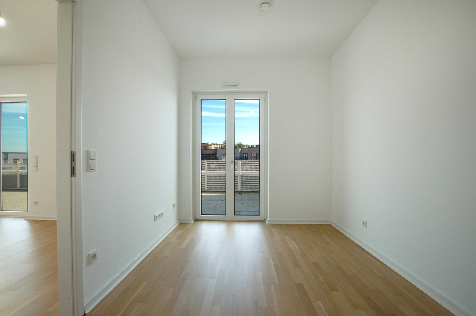 Immobilienangebot - Düsseldorf - Alle - Düsseldorf-Derendorf: Penthouse mit Einbauküche im Quartier maxfrei – Großzügig Wohnen mit Weitblick