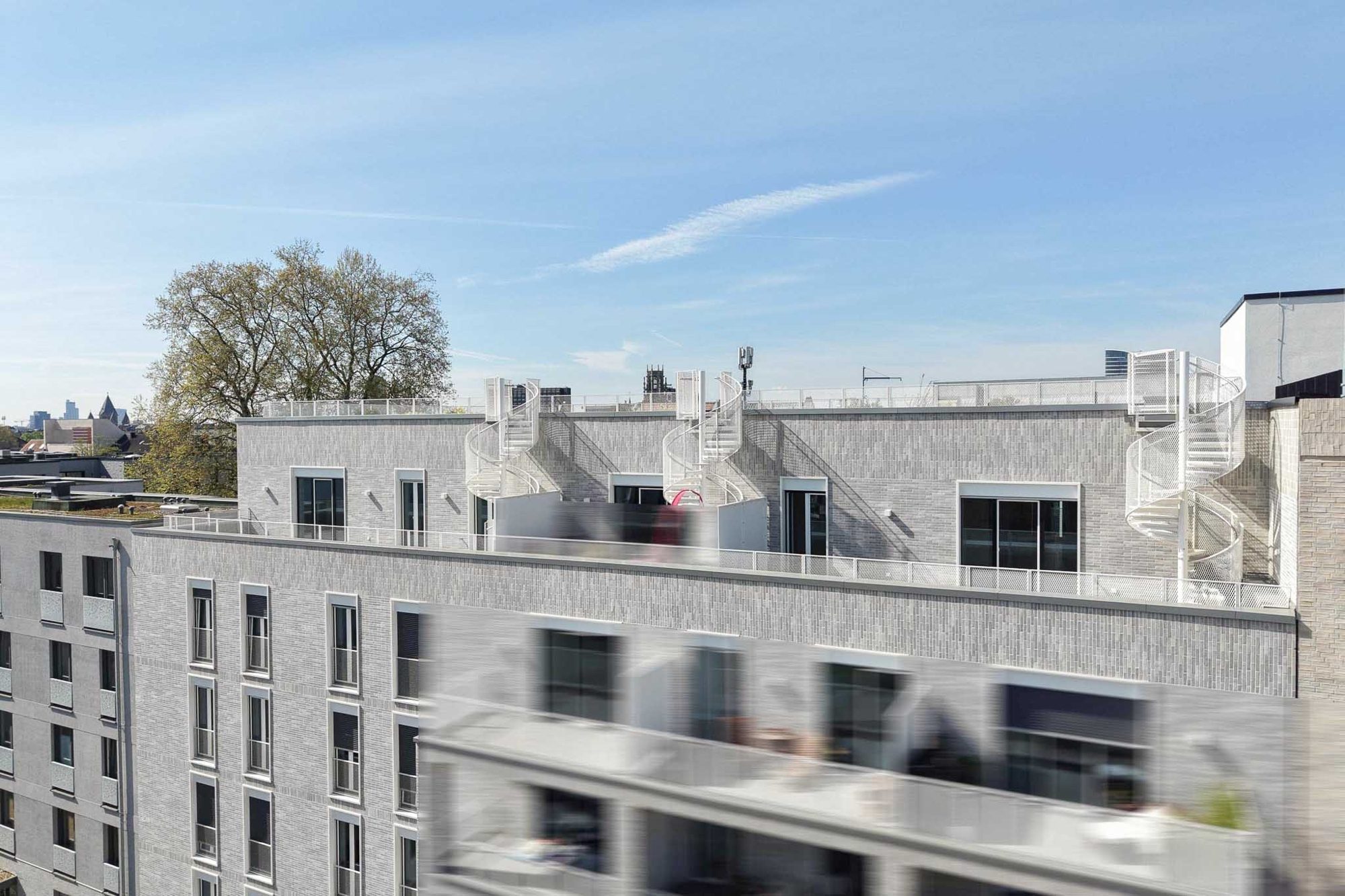 Immobilienangebot - Düsseldorf - Alle - Düsseldorf-Derendorf: Penthouse mit Einbauküche im Quartier maxfrei – Großzügig Wohnen mit Weitblick