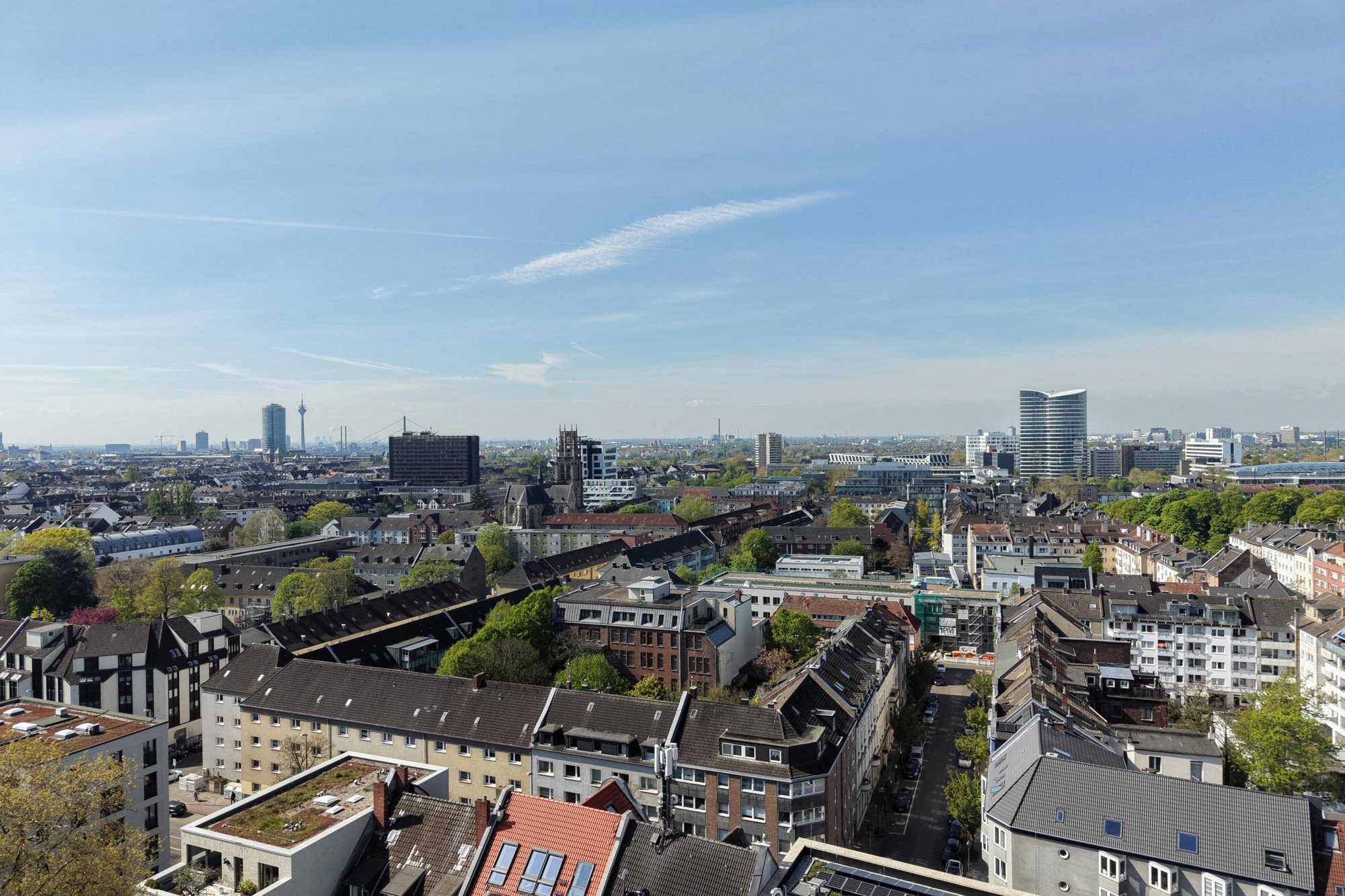 Immobilienangebot - Düsseldorf - Alle - Düsseldorf-Derendorf: Penthouse mit Einbauküche im Quartier maxfrei – Großzügig Wohnen mit Weitblick