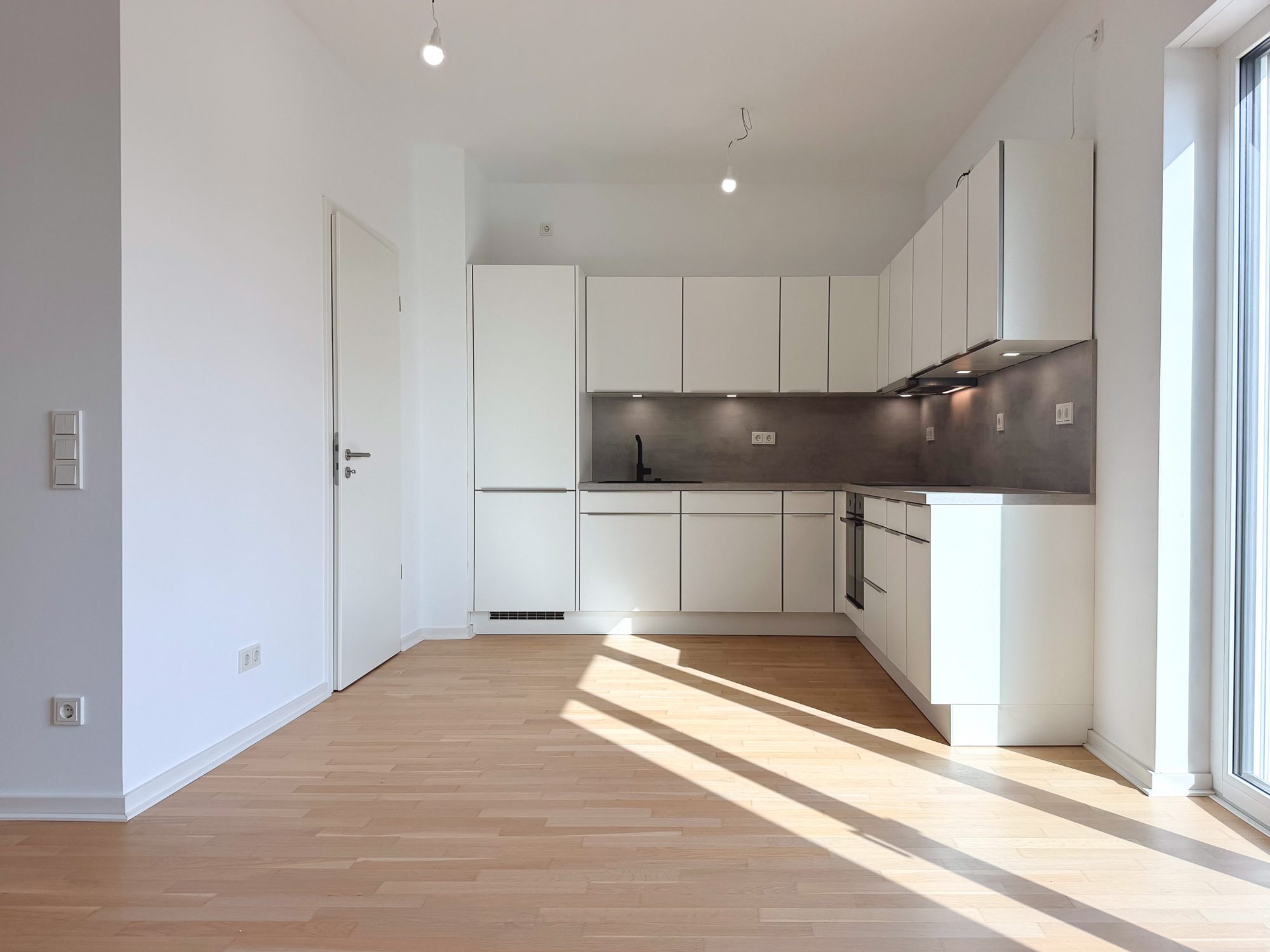 Immobilienangebot - Düsseldorf - Alle - Düsseldorf-Derendorf: Penthouse mit Einbauküche im Quartier maxfrei – Großzügig Wohnen mit Weitblick