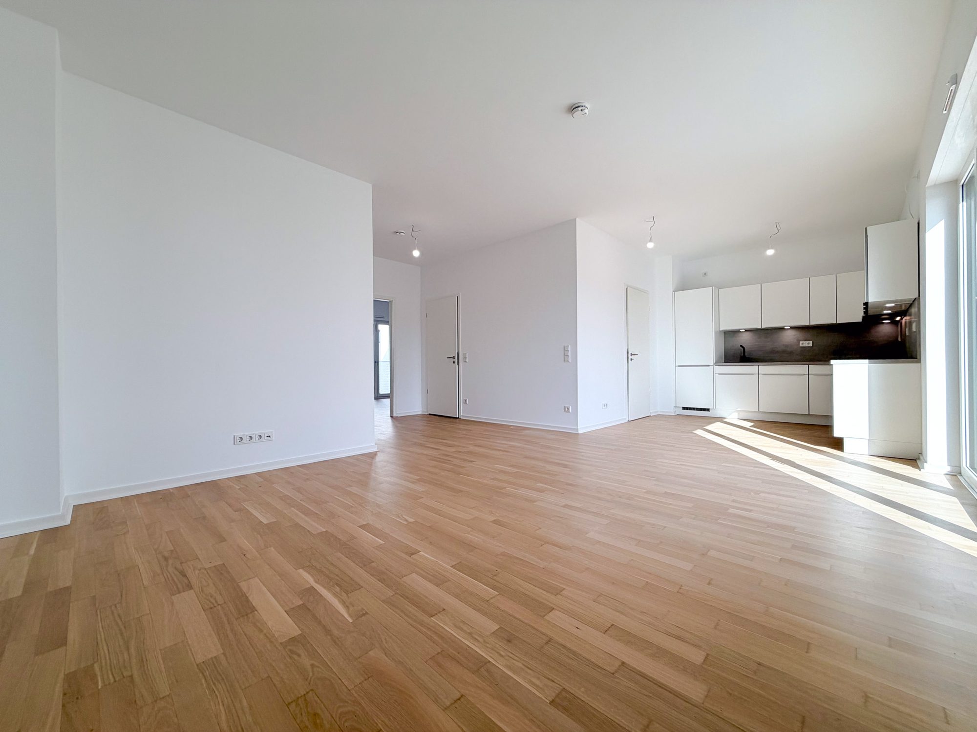 Immobilienangebot - Düsseldorf - Alle - Düsseldorf-Derendorf: Penthouse mit Einbauküche im Quartier maxfrei – Großzügig Wohnen mit Weitblick