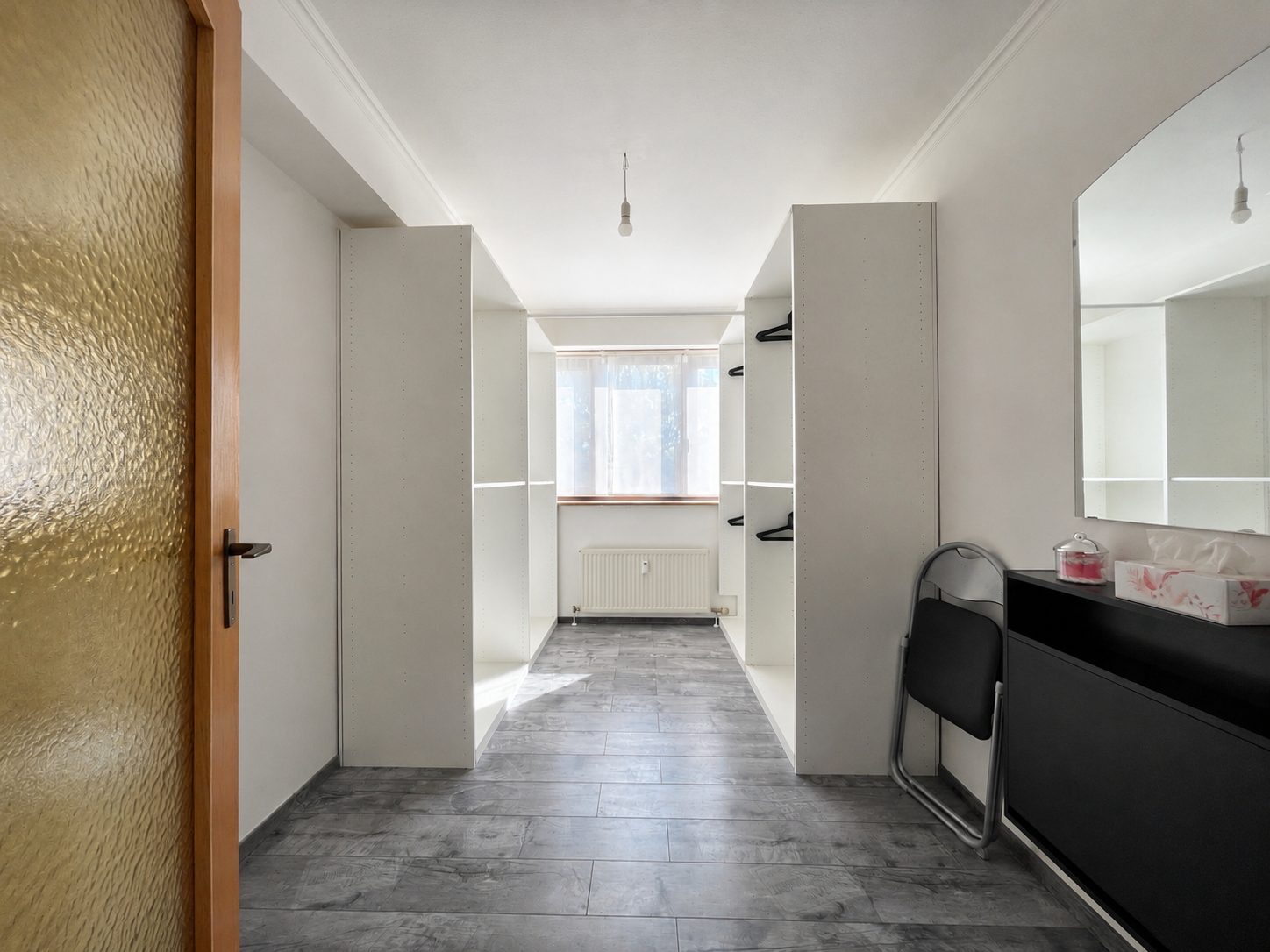 Immobilienangebot - Düsseldorf - Alle - Düsseltal: Wohnen mit Weitblick – großzügige ETW mit Aufzug, zwei Balkonen und TG- Stellplatz