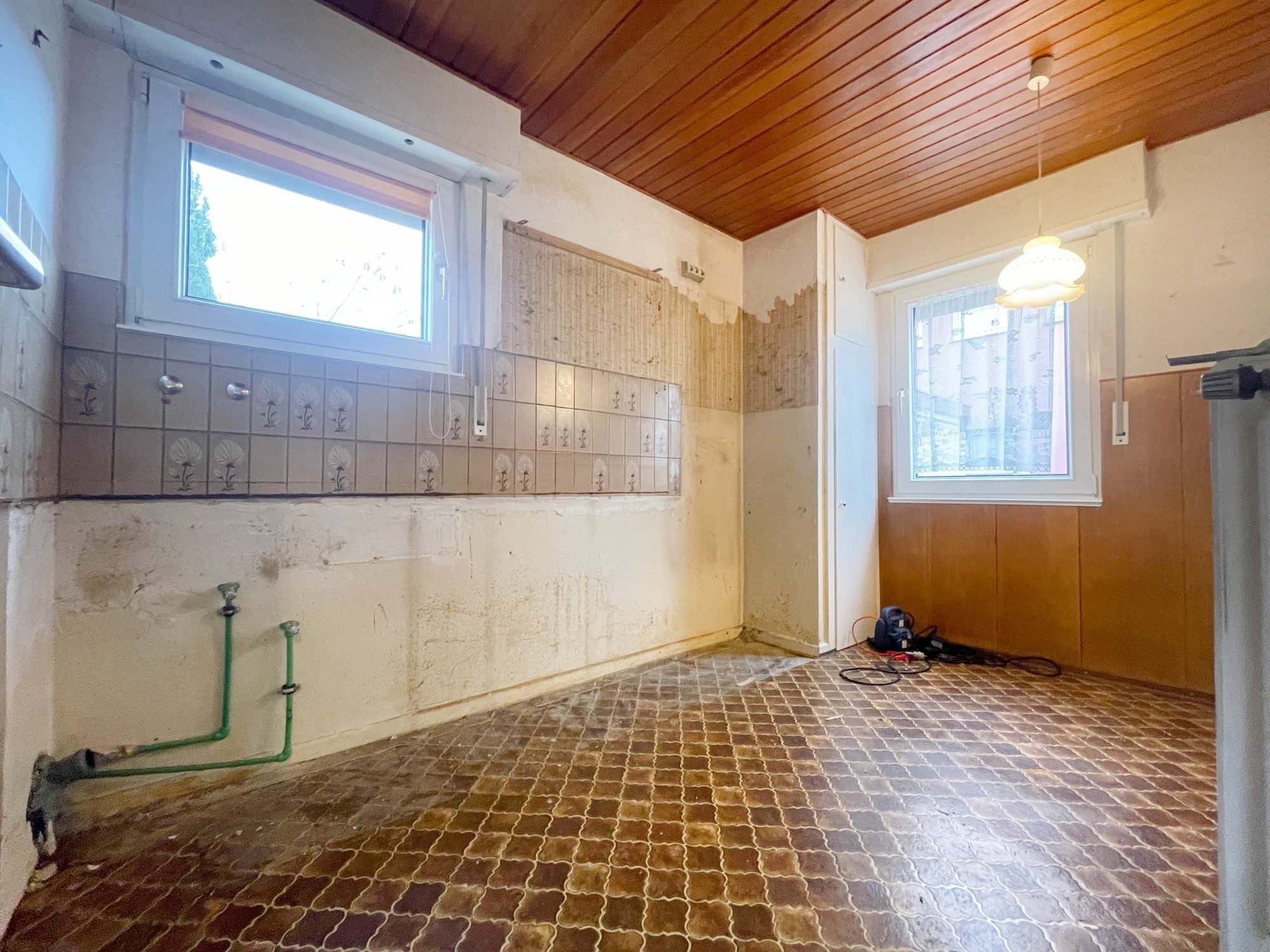 Immobilienangebot - Düsseldorf - Alle - Gestalten Sie Ihr neues Zuhause: Zweifamilienhaus mit Garten und Garage in Düsseldorf-Gerresheim!