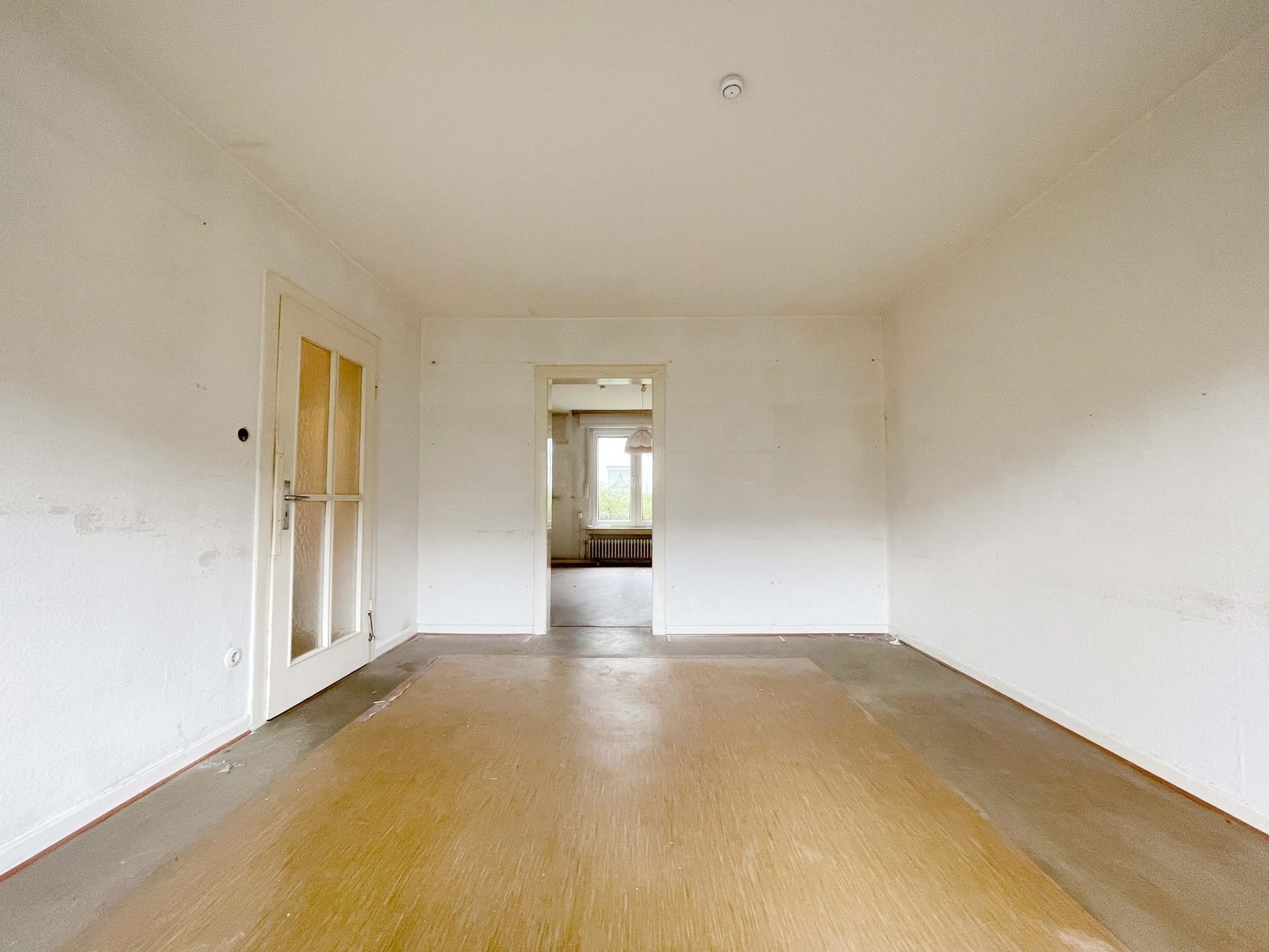 Immobilienangebot - Düsseldorf - Alle - Gestalten Sie Ihr neues Zuhause: Zweifamilienhaus mit Garten und Garage in Düsseldorf-Gerresheim!