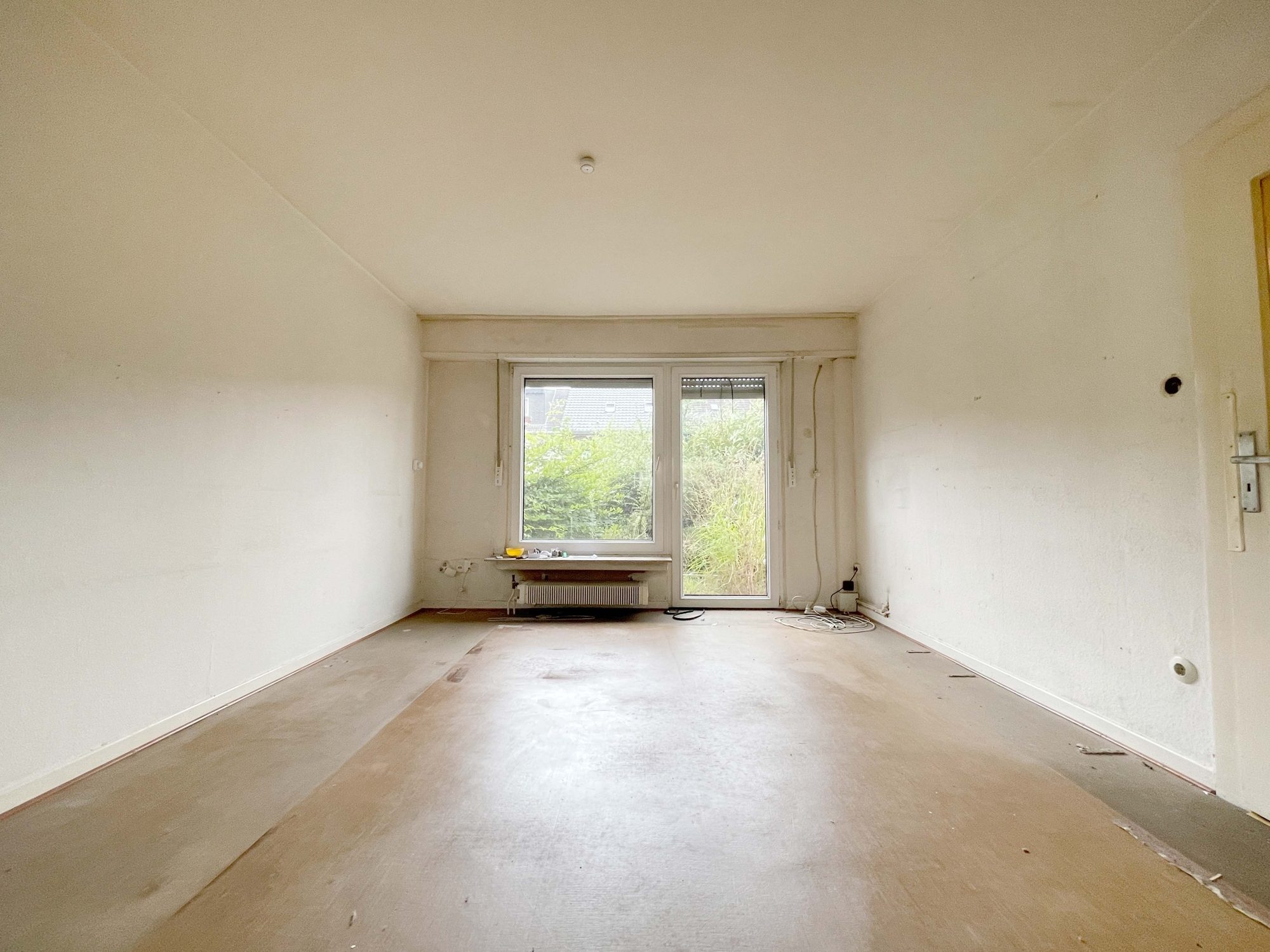 Immobilienangebot - Düsseldorf - Alle - Gestalten Sie Ihr neues Zuhause: Zweifamilienhaus mit Garten und Garage in Düsseldorf-Gerresheim!