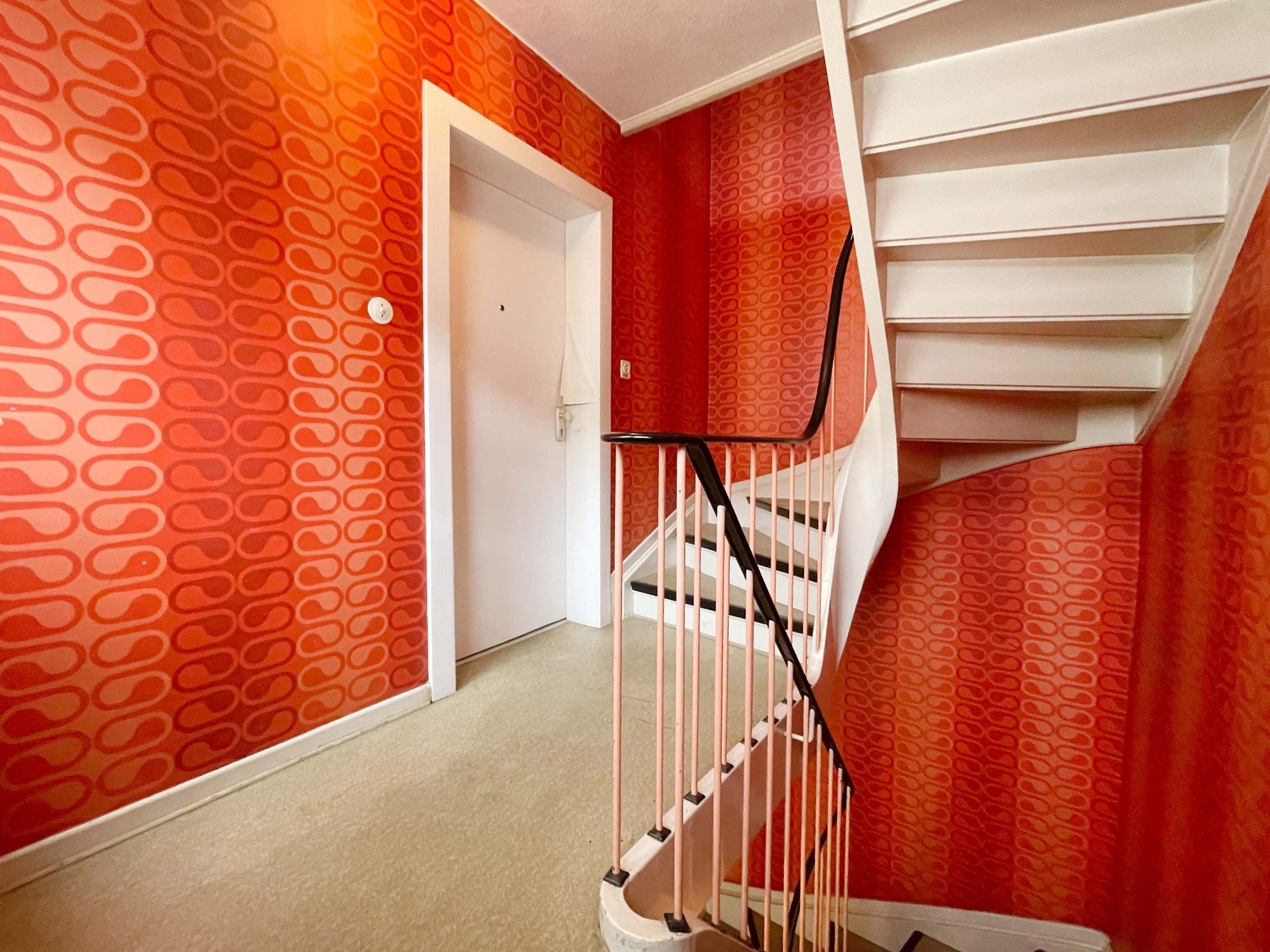 Immobilienangebot - Düsseldorf - Alle - Gestalten Sie Ihr neues Zuhause: Zweifamilienhaus mit Garten und Garage in Düsseldorf-Gerresheim!