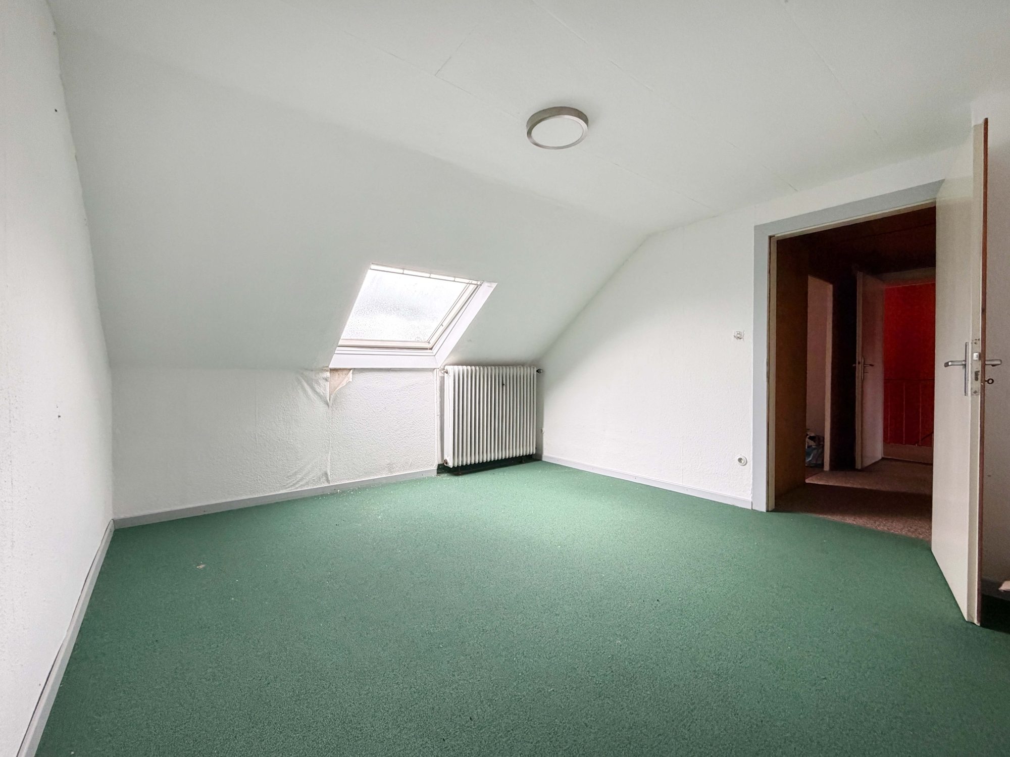 Immobilienangebot - Düsseldorf - Alle - Gestalten Sie Ihr neues Zuhause: Zweifamilienhaus mit Garten und Garage in Düsseldorf-Gerresheim!