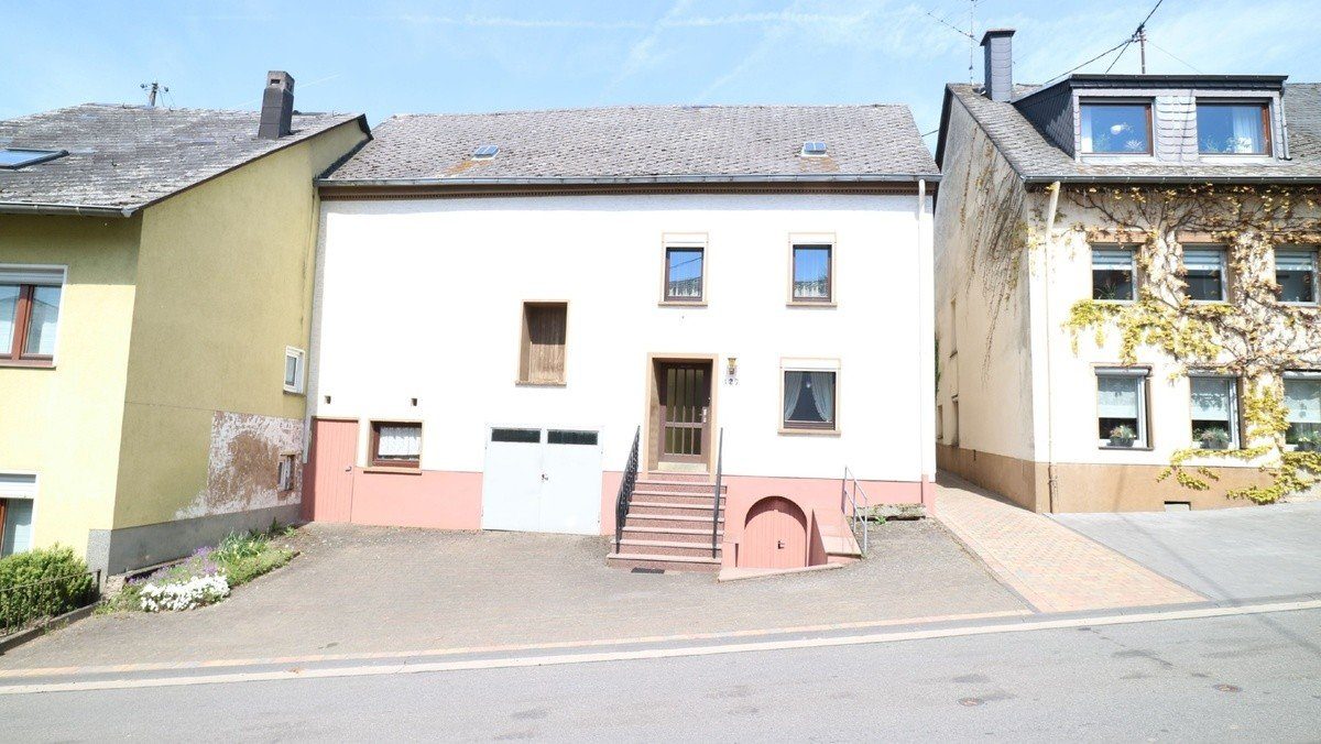 Volksbank Trier Eifel Immobilien GmbH - Immobilienangebot - Mertesdorf - Alle - Renovierungsbedürftiges Bauernhaus im oberen Teil von Mertesdorf