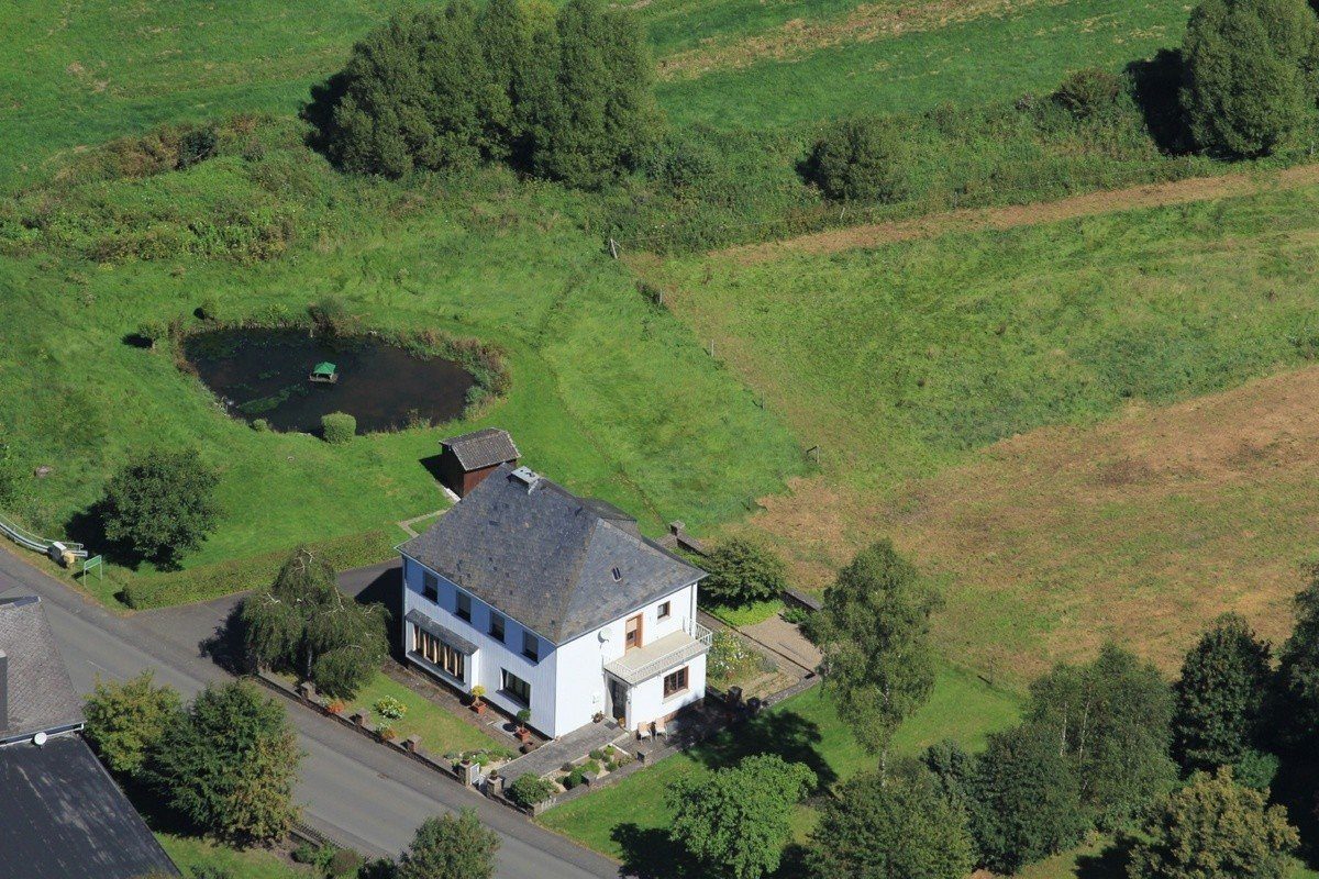 Volksbank Trier Eifel Immobilien GmbH - Immobilienangebot - Waldweiler - Alle - Haus mit Charakter - ganz nah an der Natur