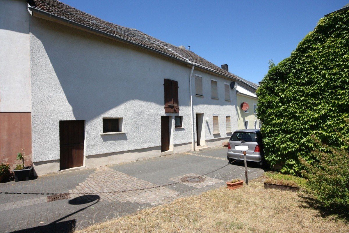 Volksbank Trier Eifel Immobilien GmbH - Immobilienangebot - Pellingen - Alle - Renovierungsbedürftiges Bauernhaus für den kreativen Handwerker